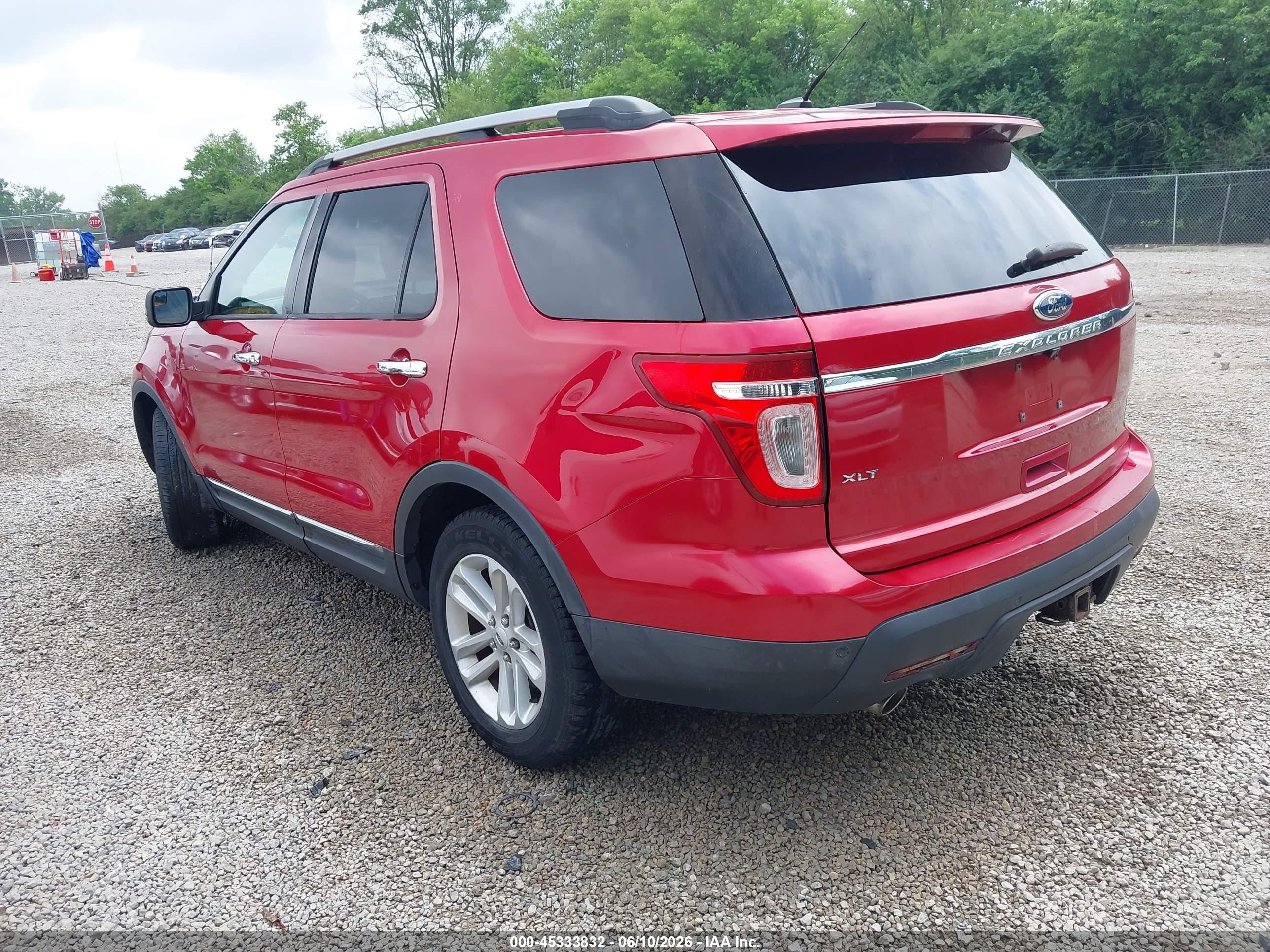 2012 Ford Explorer Xlt Red vin: 1FMHK7D85CGA16157