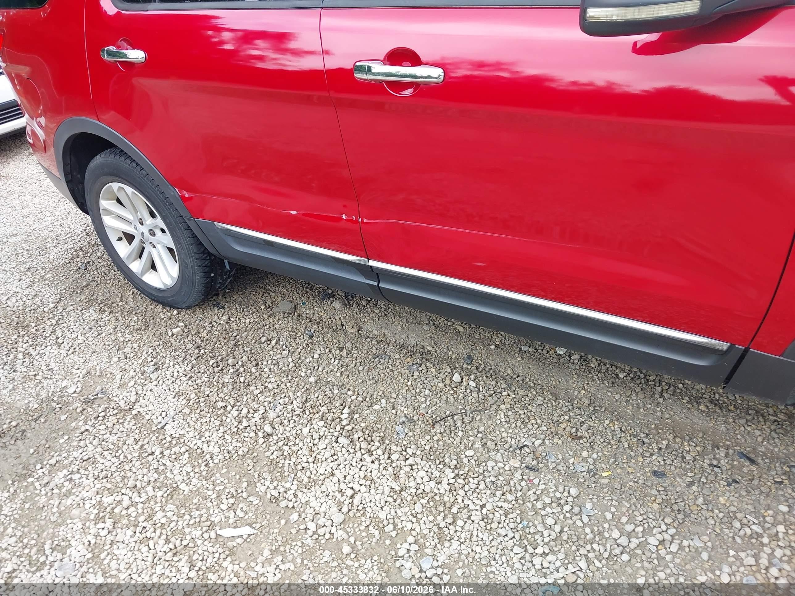 2012 Ford Explorer Xlt Red vin: 1FMHK7D85CGA16157