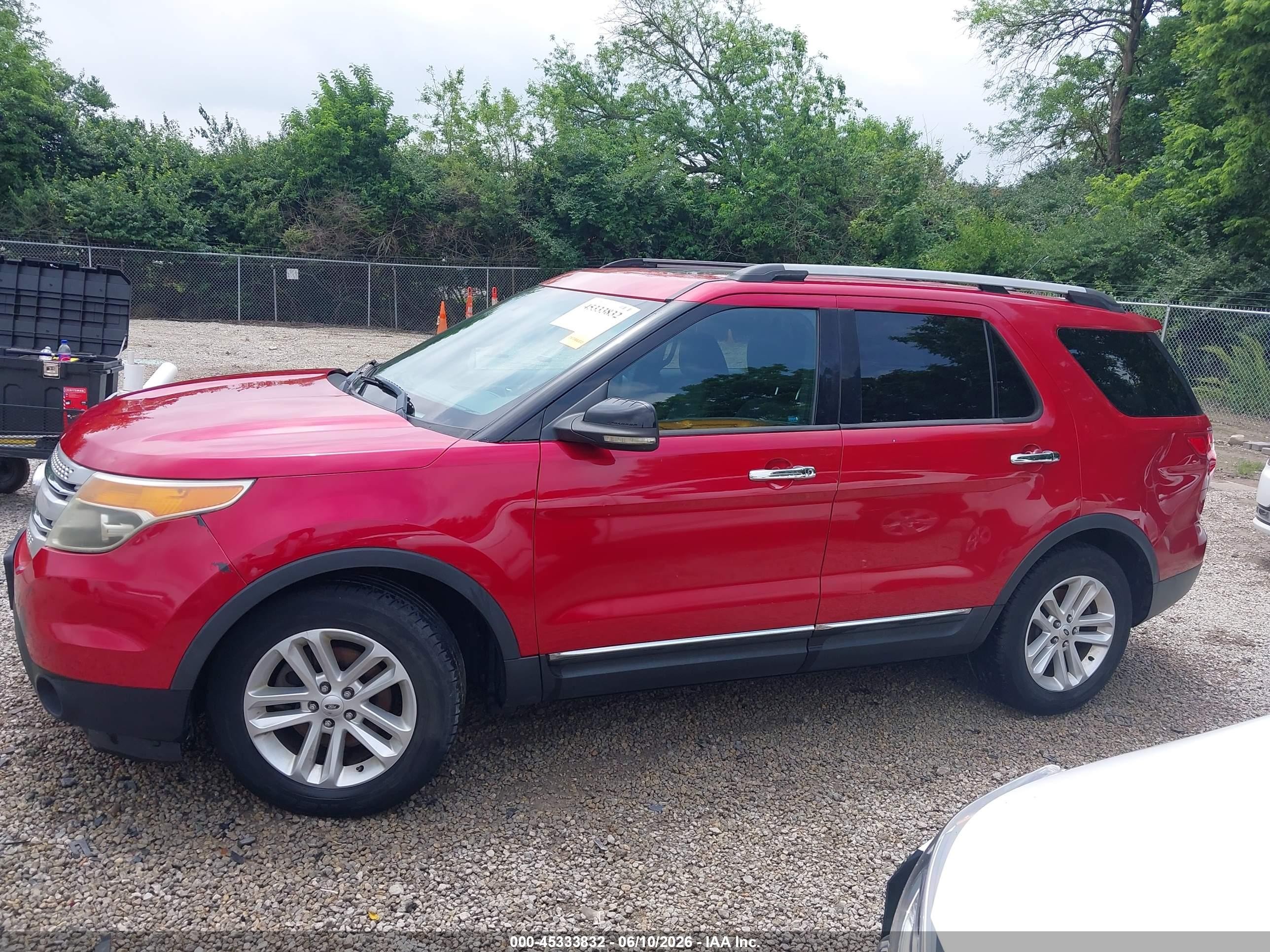 2012 Ford Explorer Xlt Red vin: 1FMHK7D85CGA16157