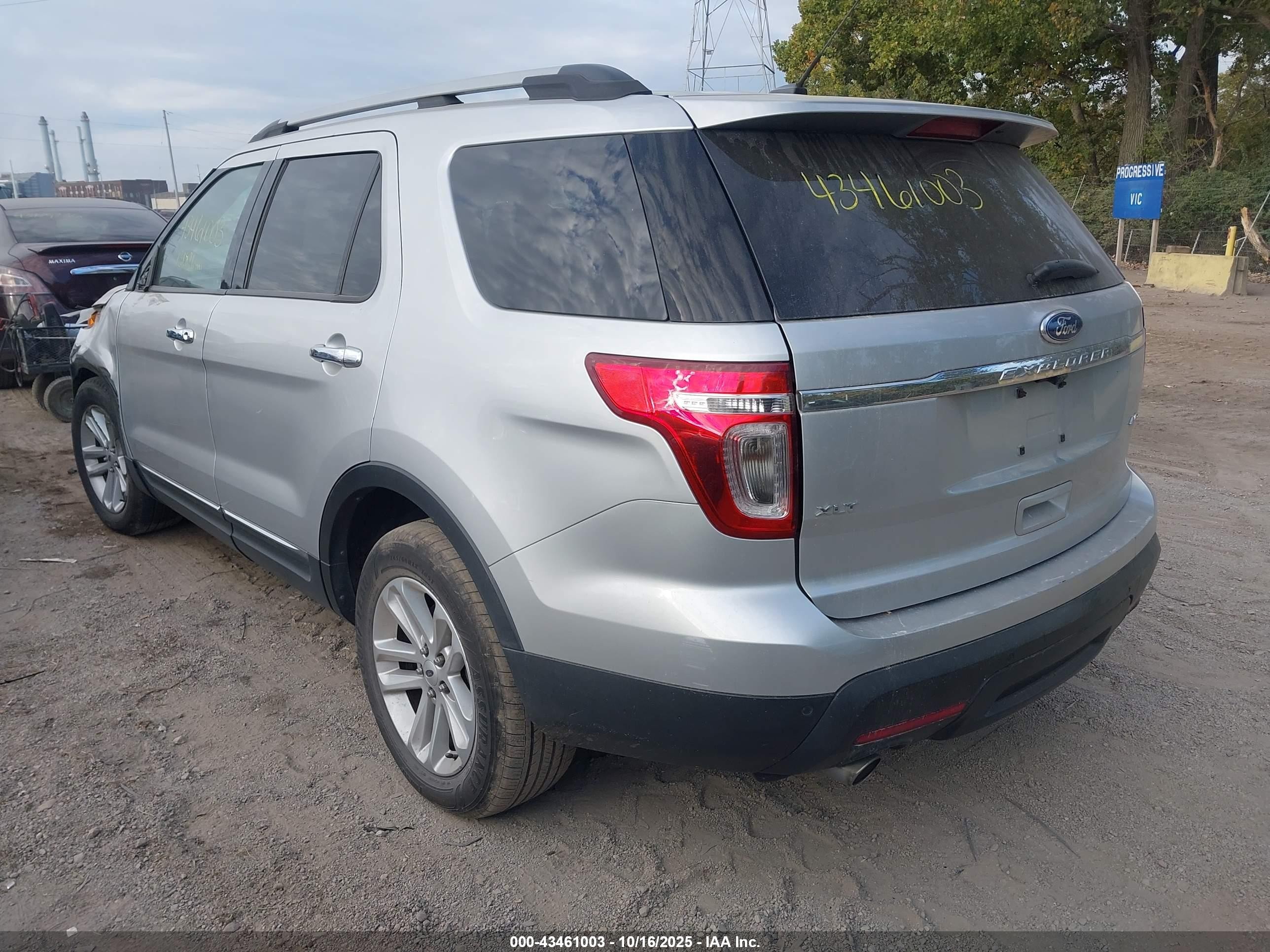 2012 Ford Explorer Xlt Серебряный vin: 1FMHK7D85CGA34495