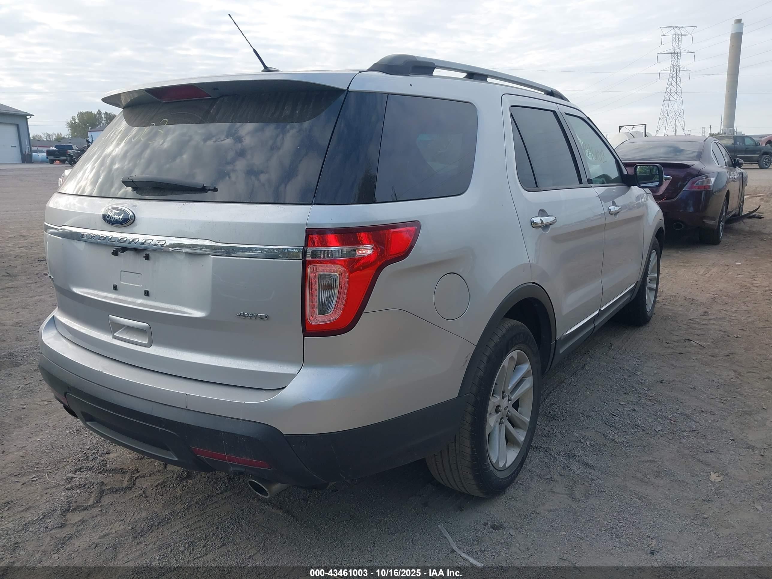 2012 Ford Explorer Xlt Серебряный vin: 1FMHK7D85CGA34495