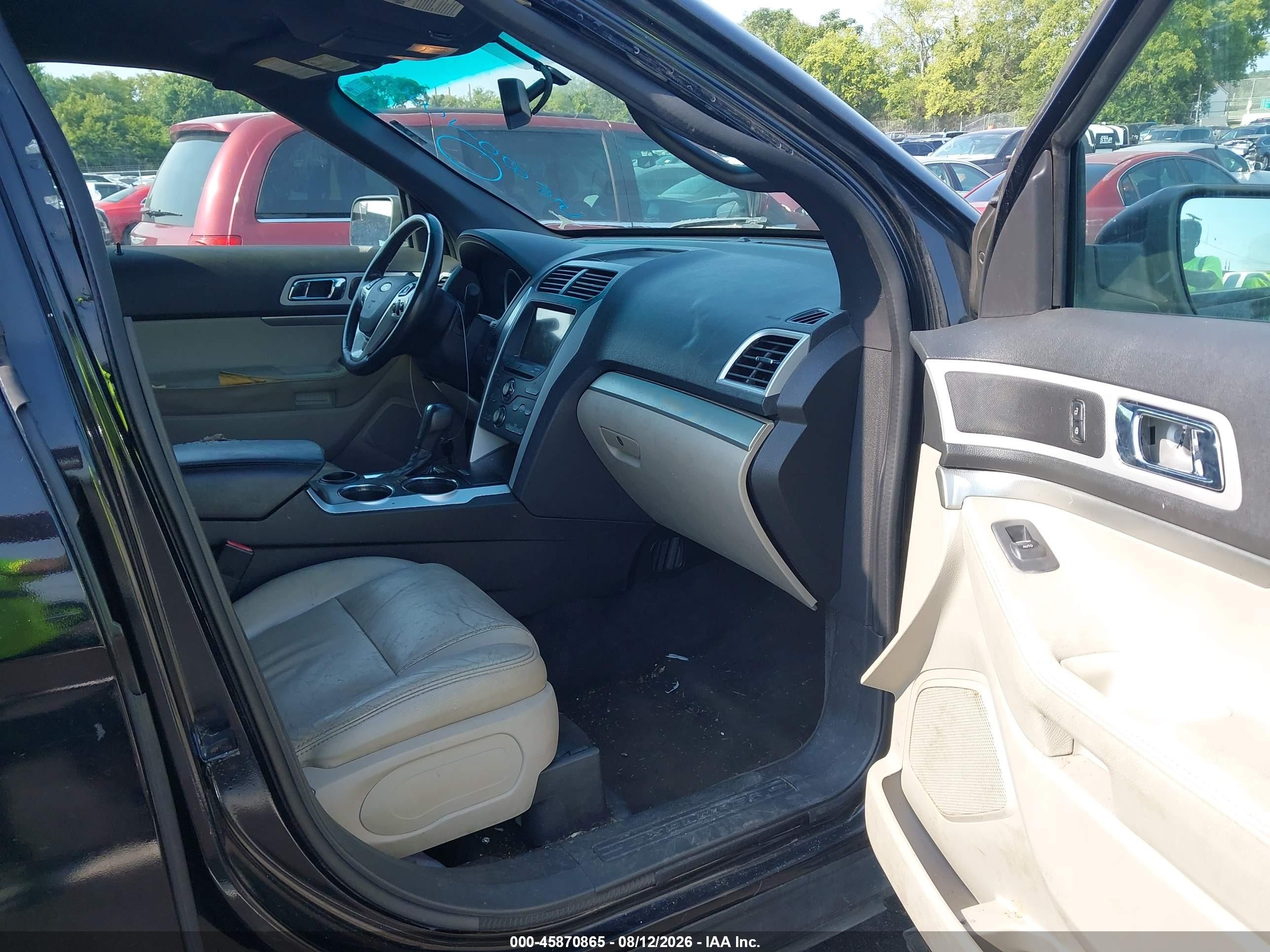 2011 Ford Explorer Xlt Black vin: 1FMHK7D86BGA06526