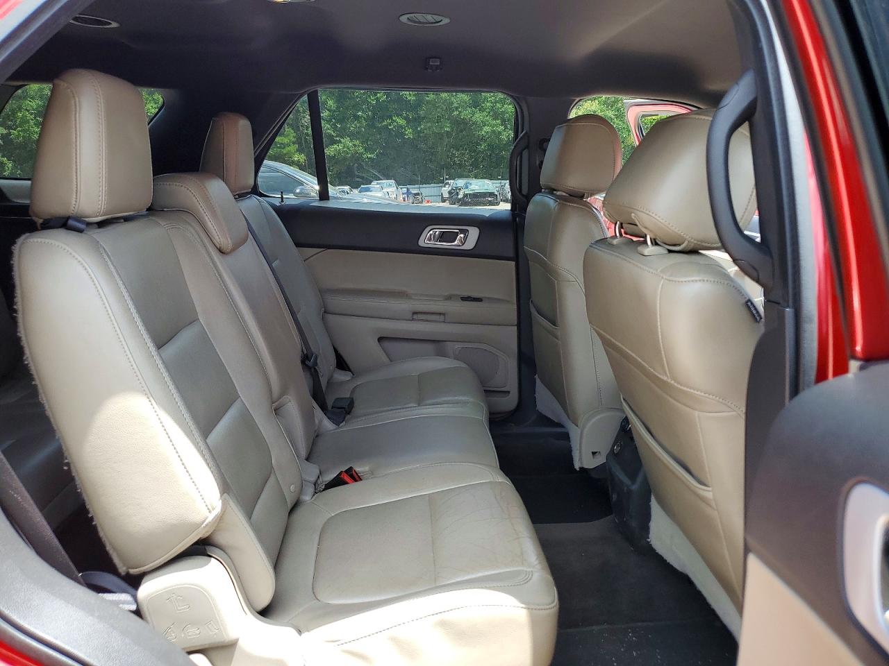2011 Ford Explorer Xlt Red vin: 1FMHK7D86BGA29823