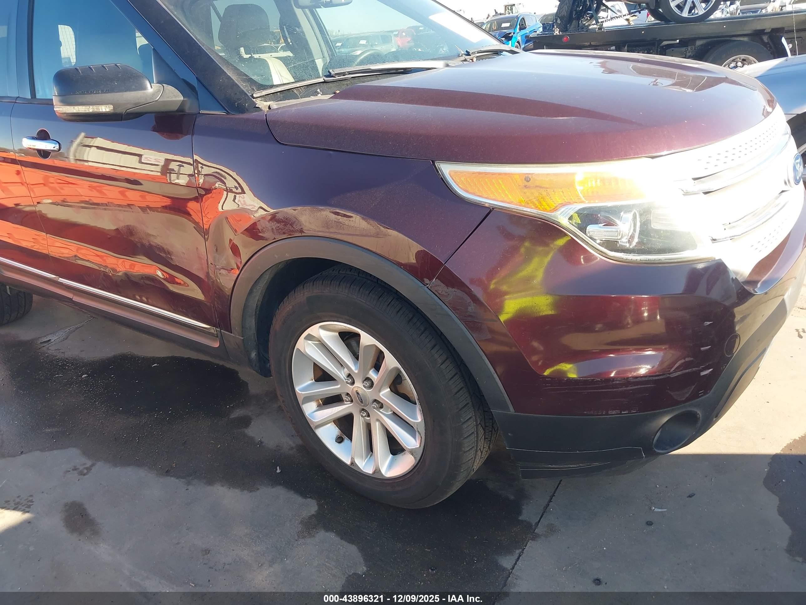 2011 Ford Explorer Xlt Maroon vin: 1FMHK7D86BGA33158