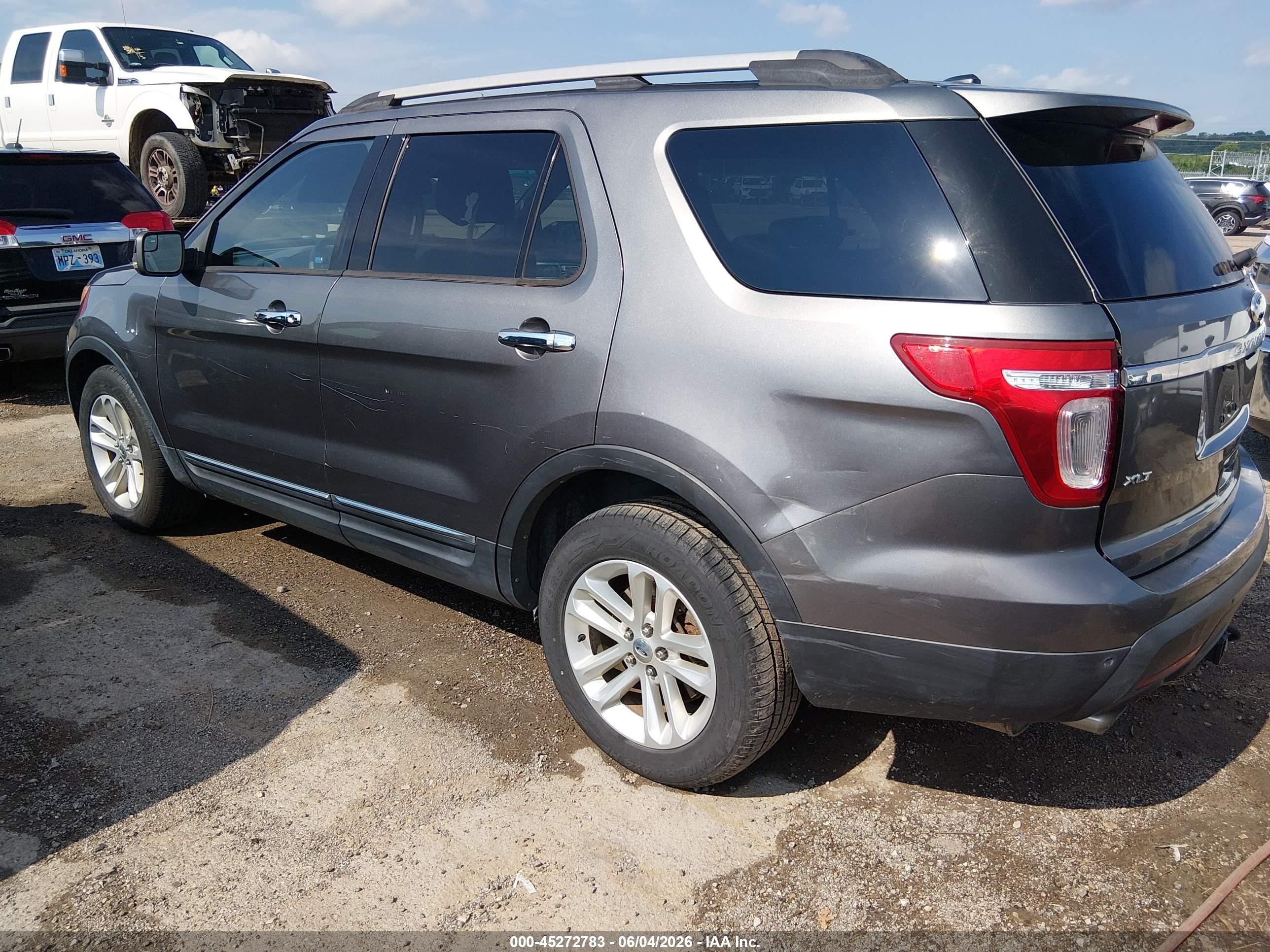 2011 Ford Explorer Xlt Gray vin: 1FMHK7D86BGA87379
