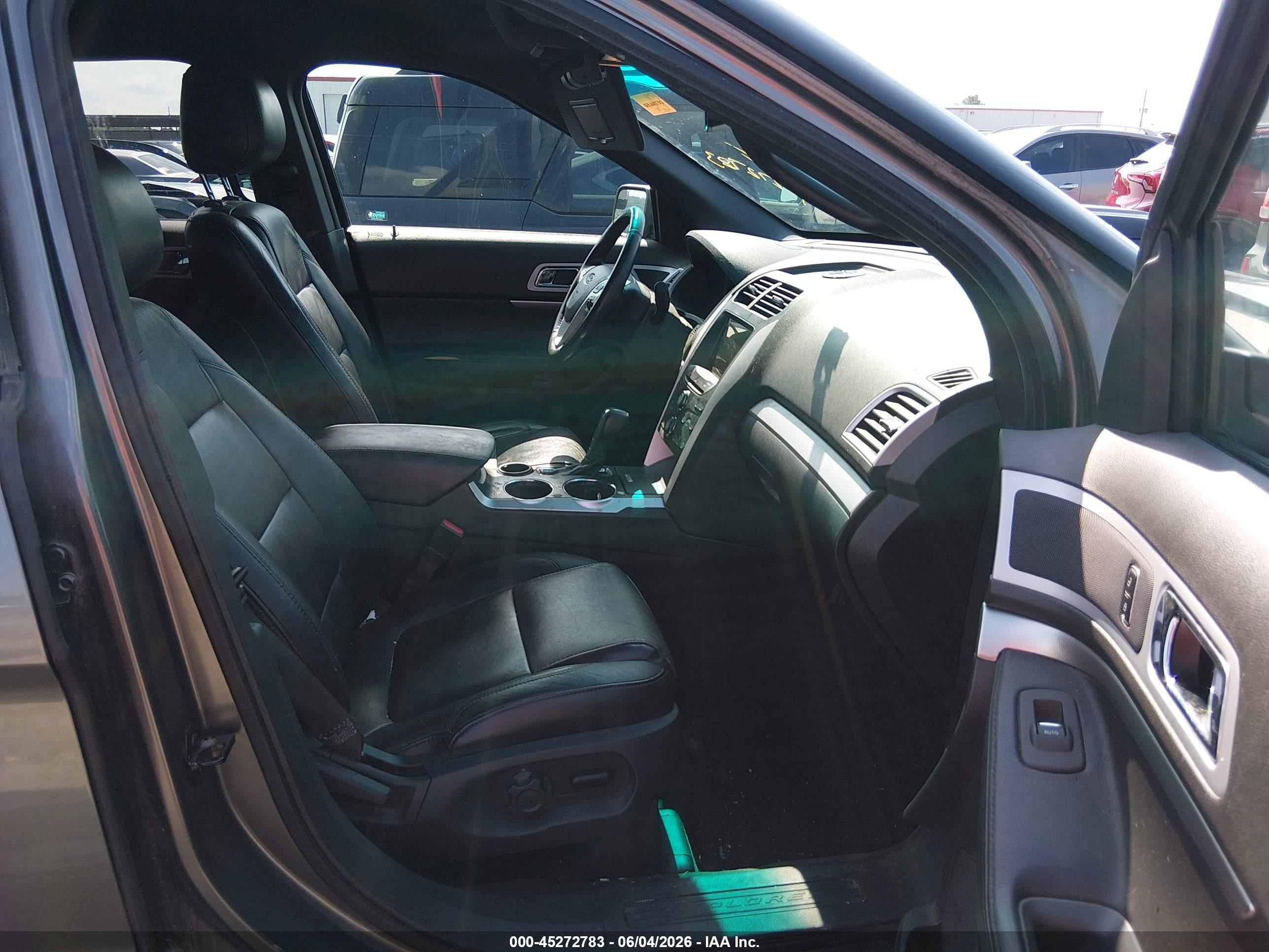 2011 Ford Explorer Xlt Gray vin: 1FMHK7D86BGA87379