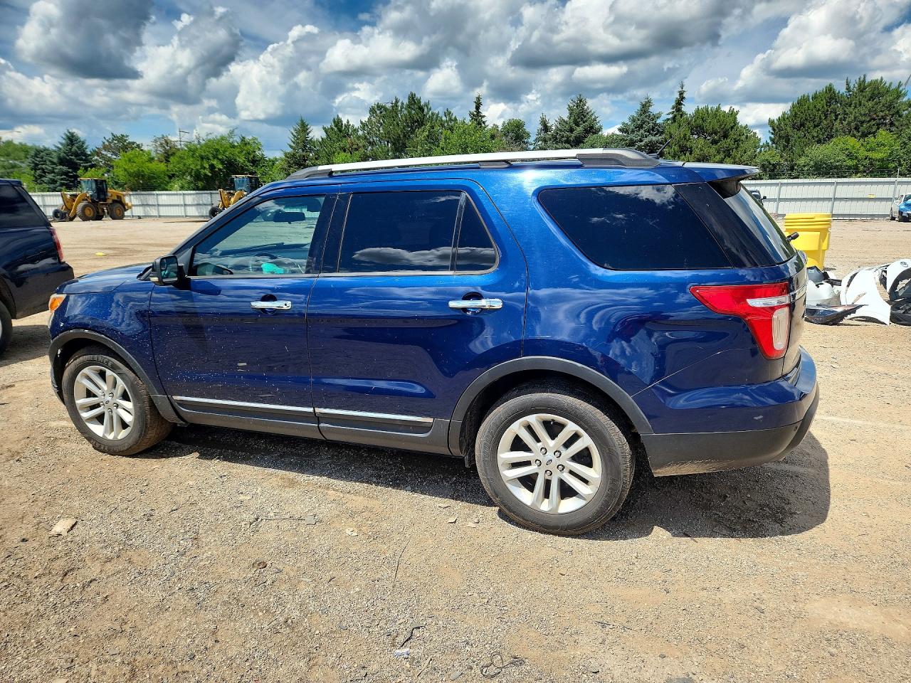 2012 Ford Explorer Xlt Blue vin: 1FMHK7D86CGA19682