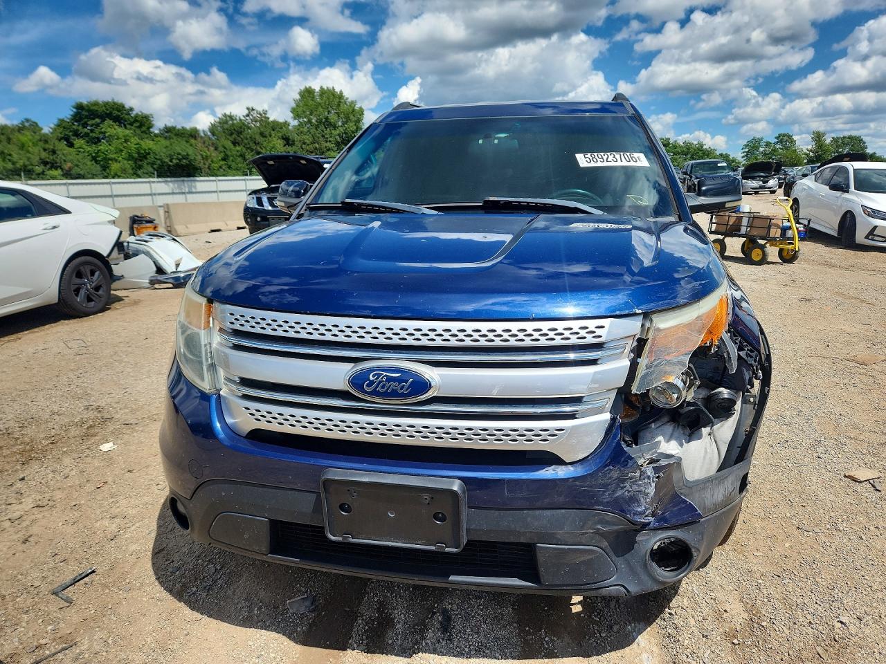 2012 Ford Explorer Xlt Blue vin: 1FMHK7D86CGA19682
