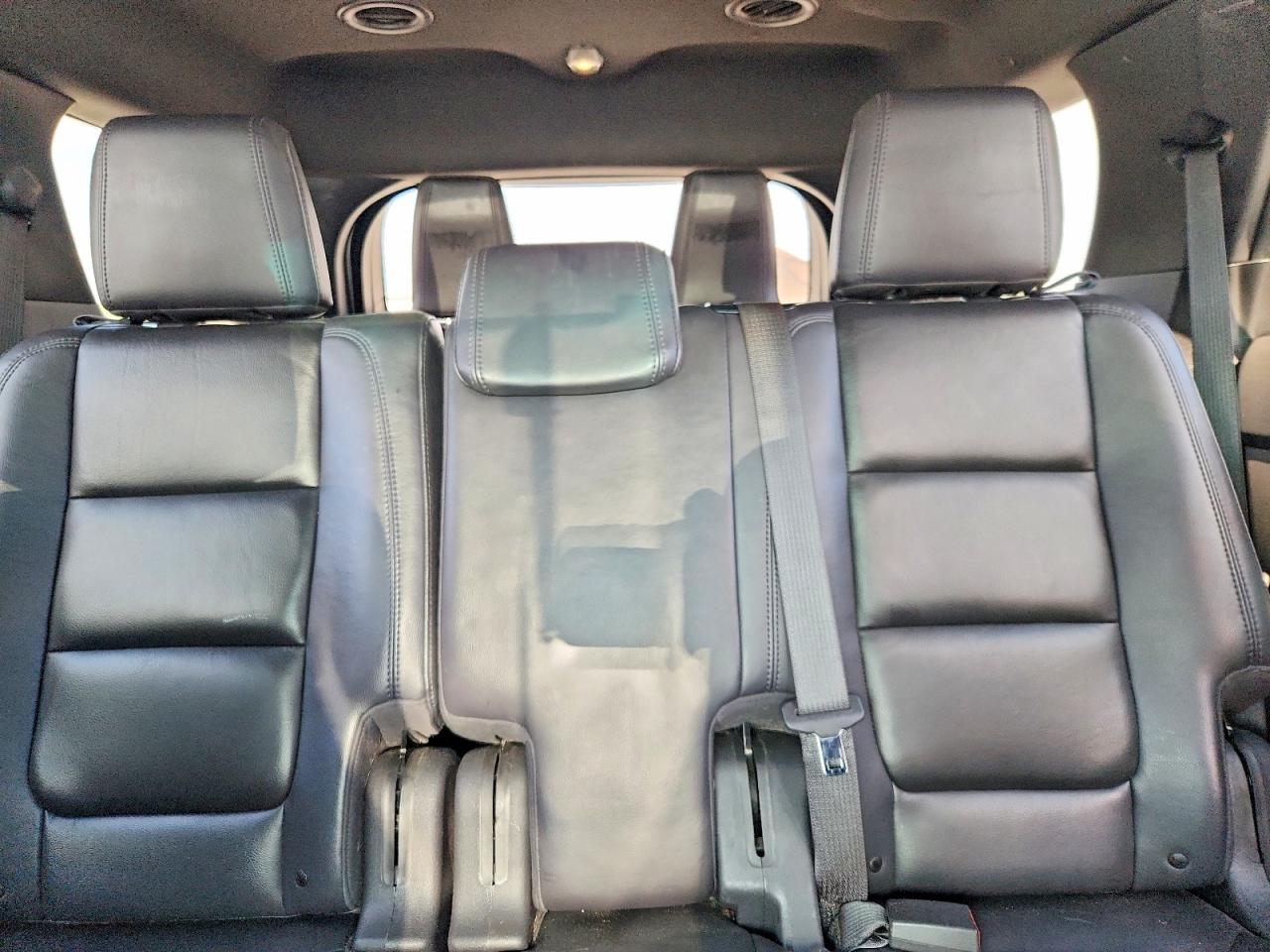 2012 Ford Explorer Xlt White vin: 1FMHK7D86CGA31380