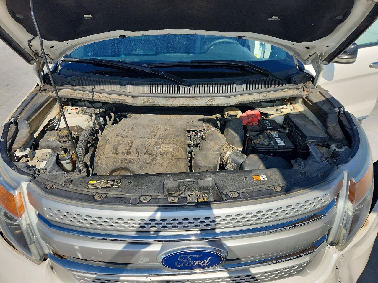 2012 Ford Explorer Xlt White vin: 1FMHK7D86CGA31380