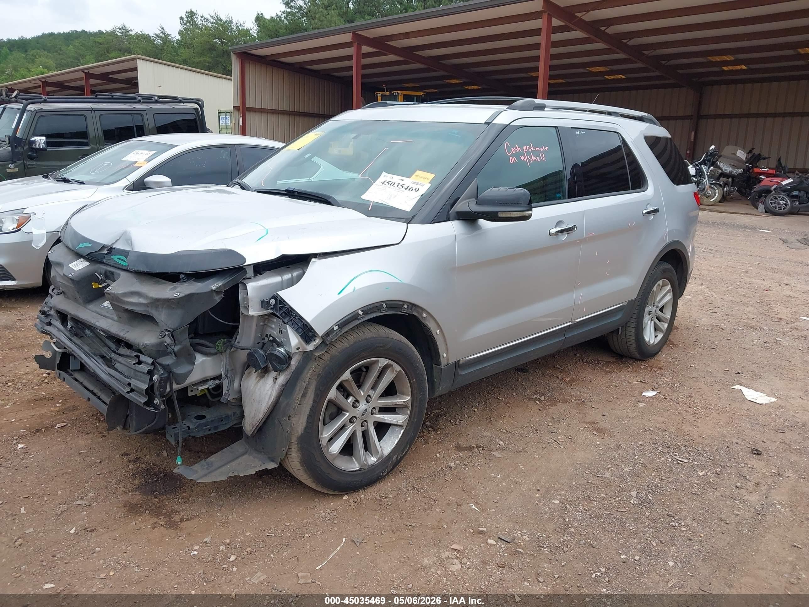 2012 Ford Explorer Xlt Silver vin: 1FMHK7D86CGA54366