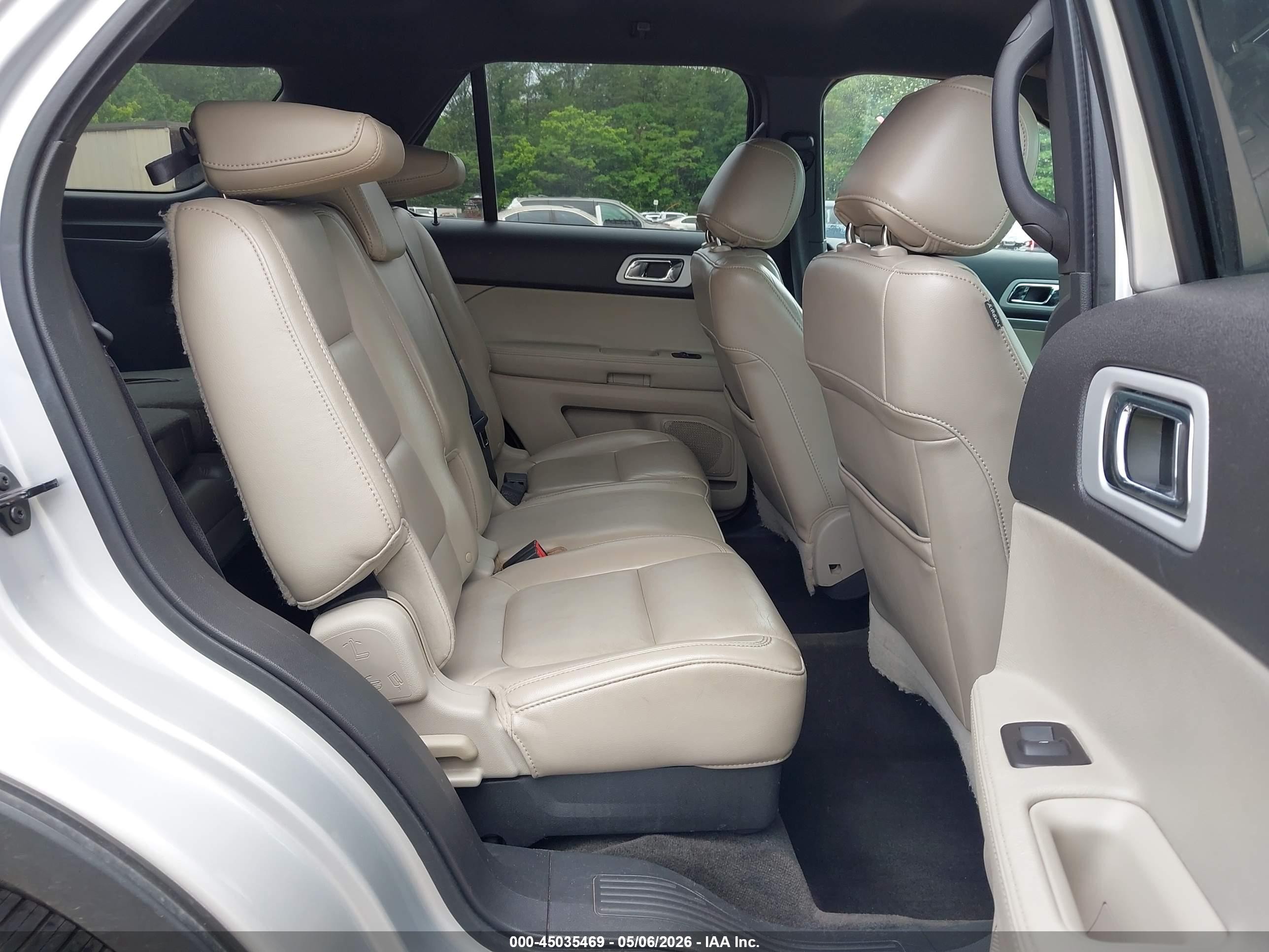 2012 Ford Explorer Xlt Silver vin: 1FMHK7D86CGA54366