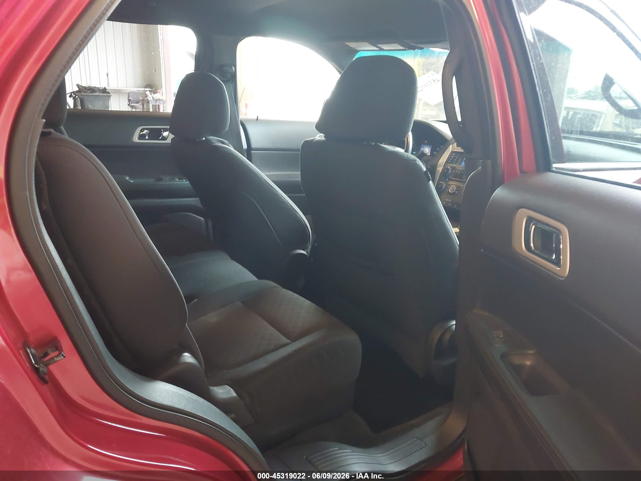 2011 Ford Explorer Xlt Красный vin: 1FMHK7D87BGA49773