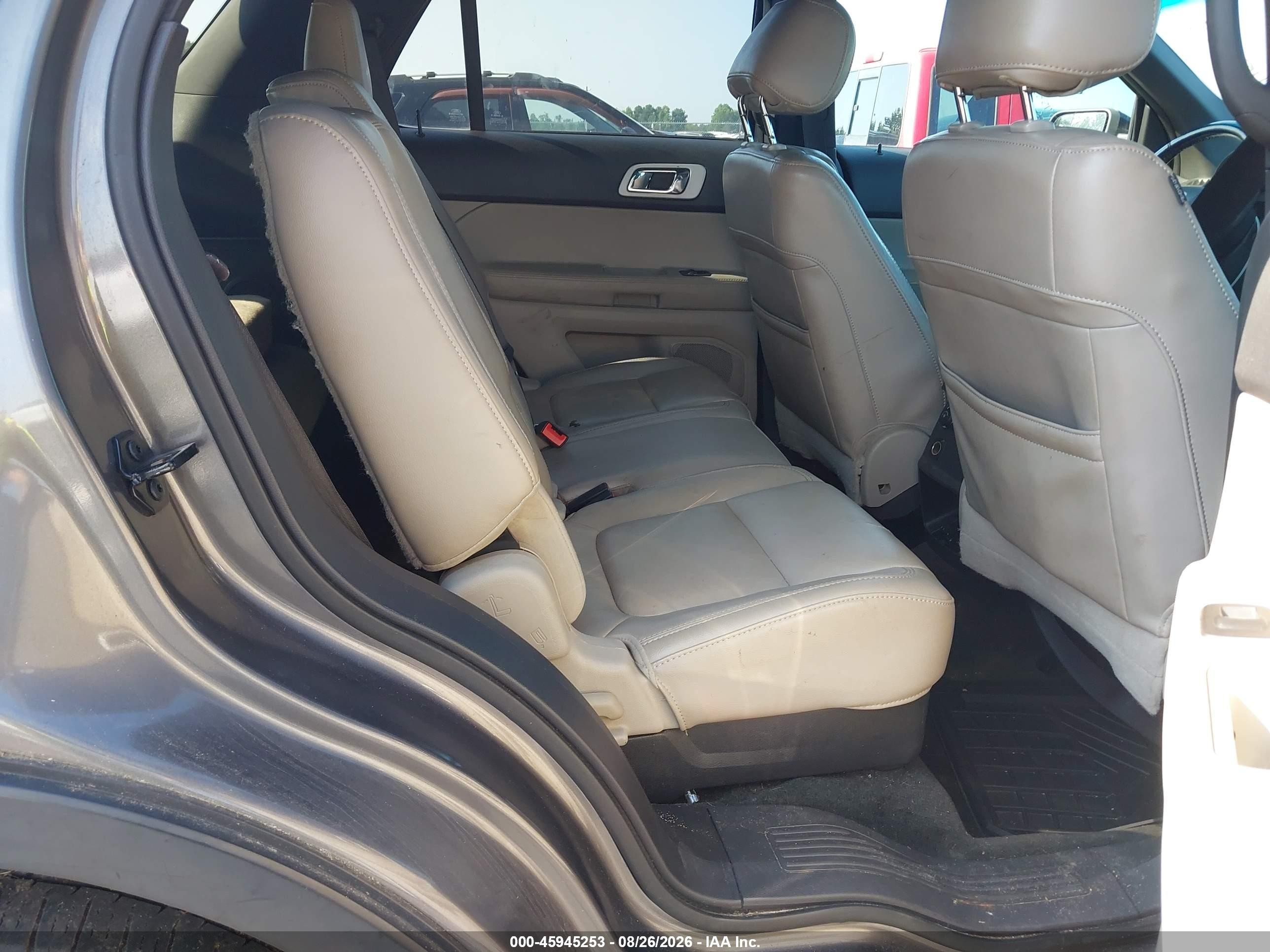 2011 Ford Explorer Xlt Gray vin: 1FMHK7D87BGA90341