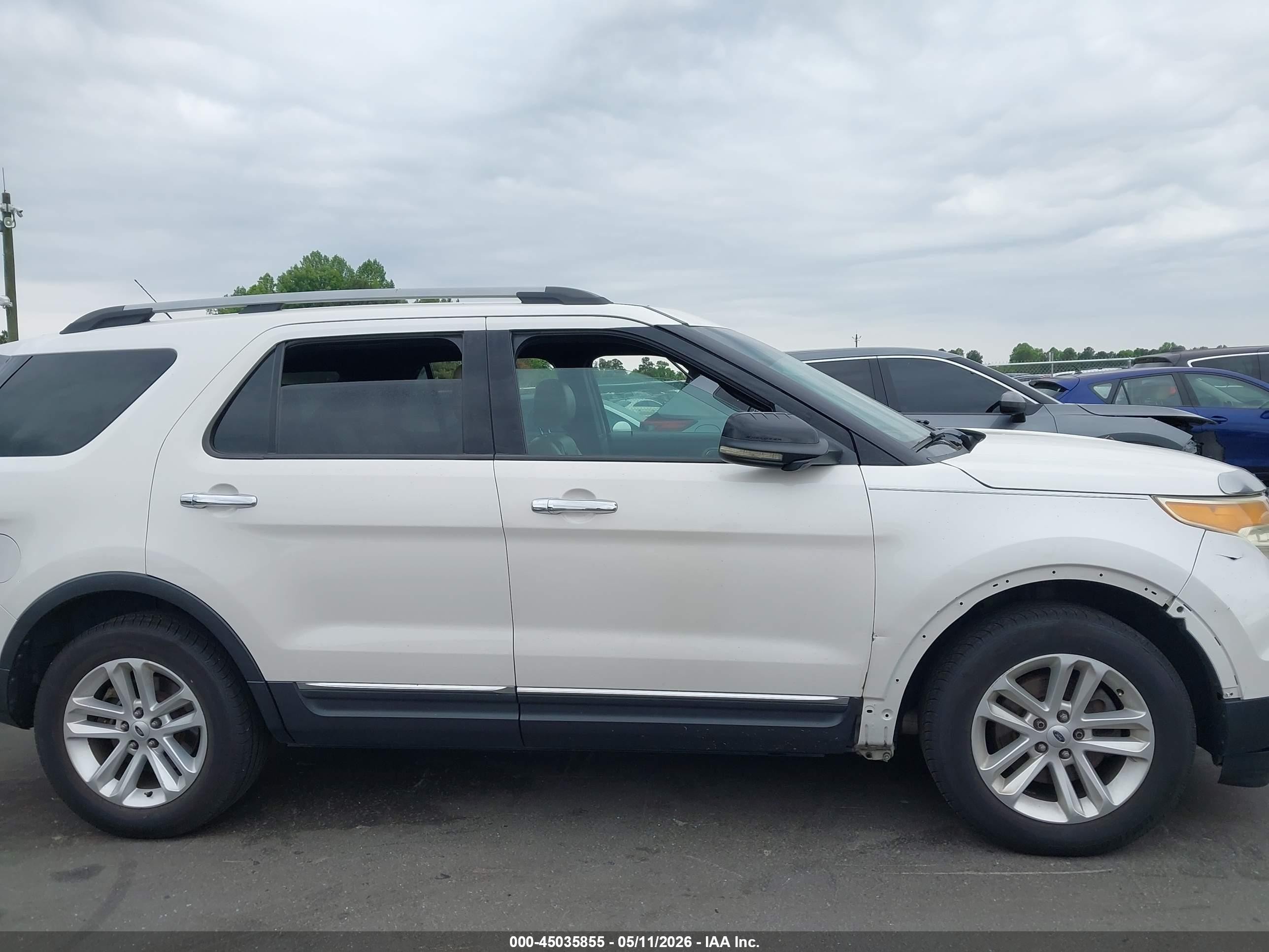 2012 Ford Explorer Xlt White vin: 1FMHK7D87CGA15382