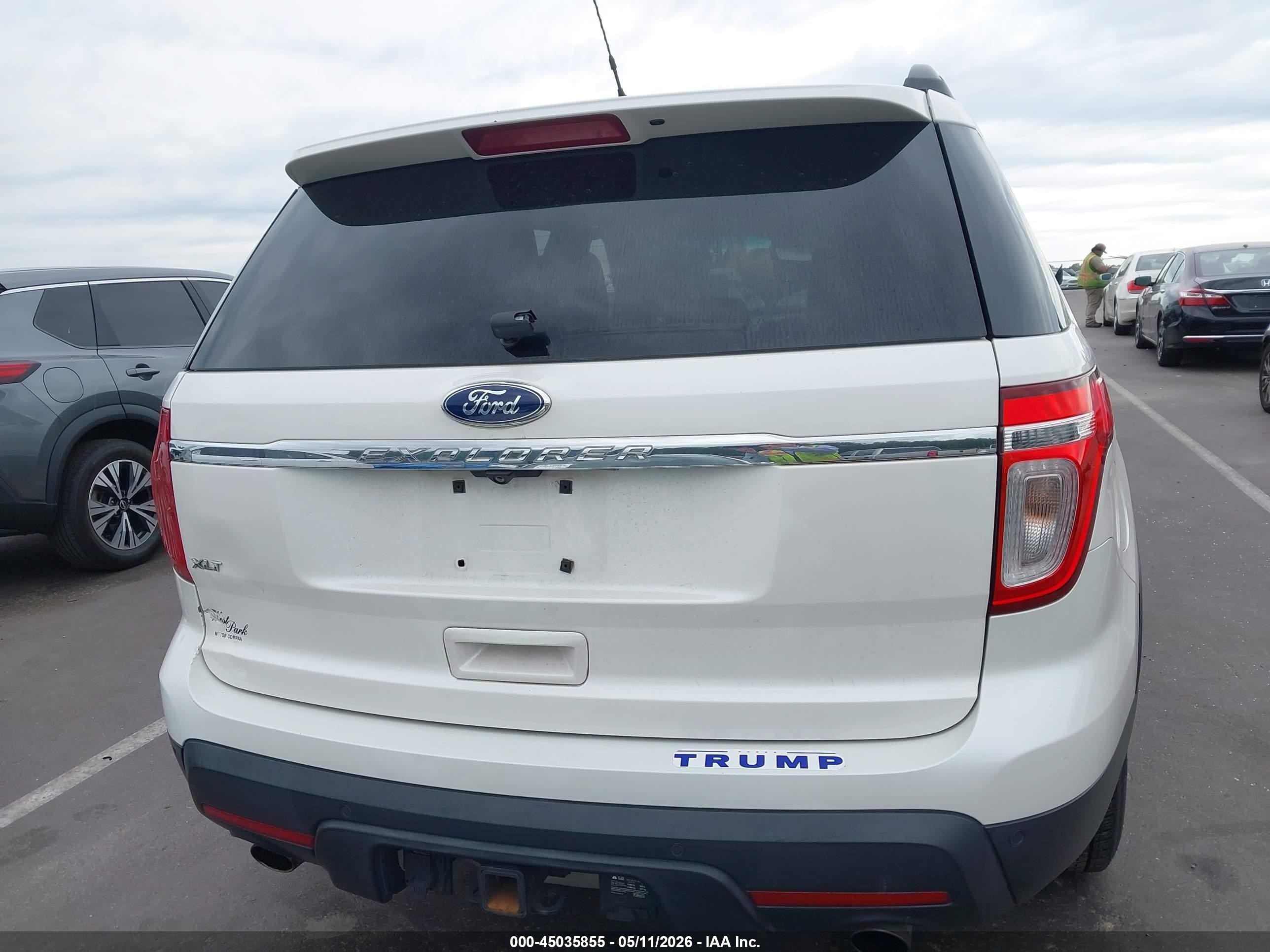 2012 Ford Explorer Xlt White vin: 1FMHK7D87CGA15382