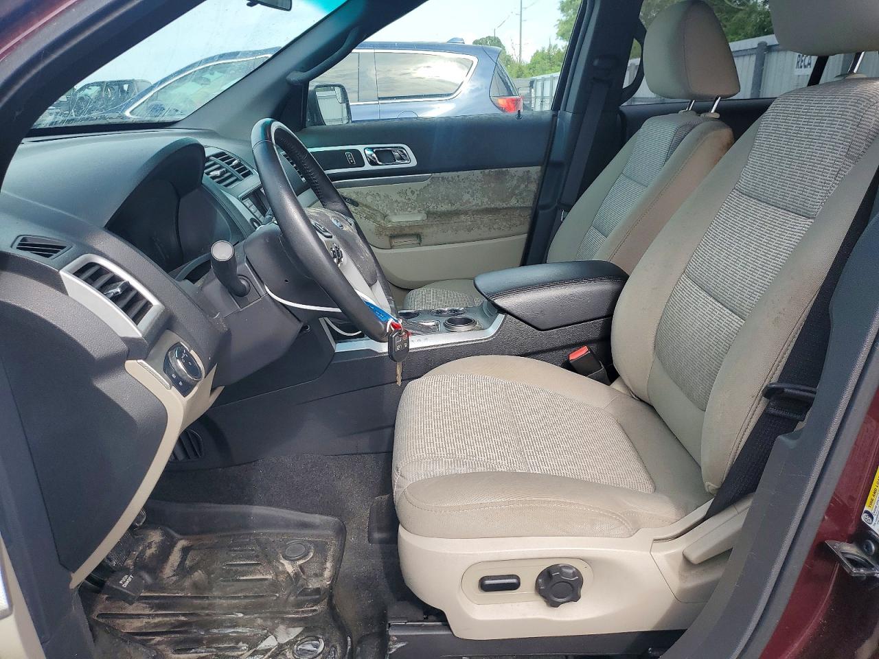 2011 Ford Explorer Xlt Burgundy vin: 1FMHK7D88BGA14112