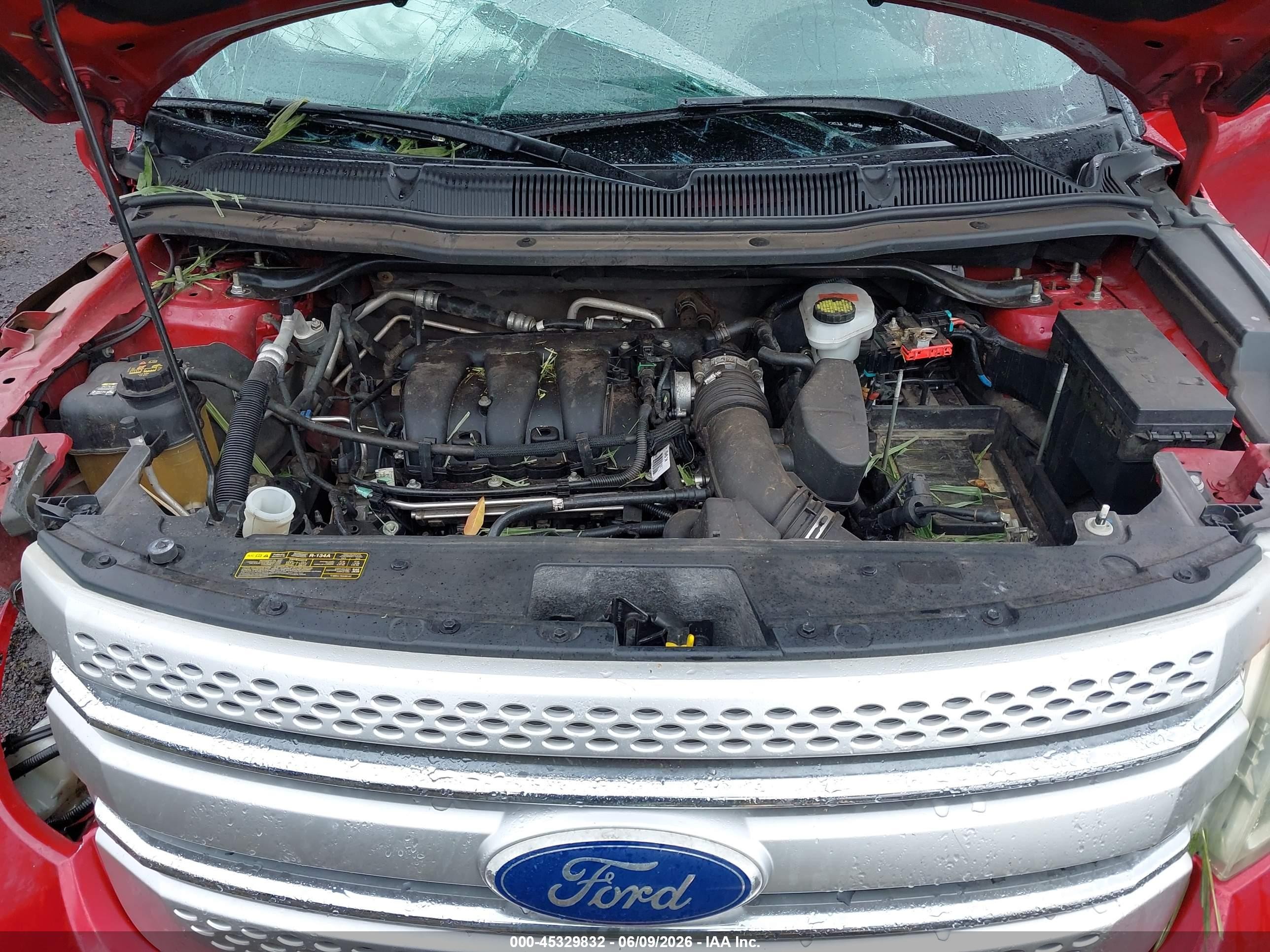 2011 Ford Explorer Xlt Red vin: 1FMHK7D88BGA35994