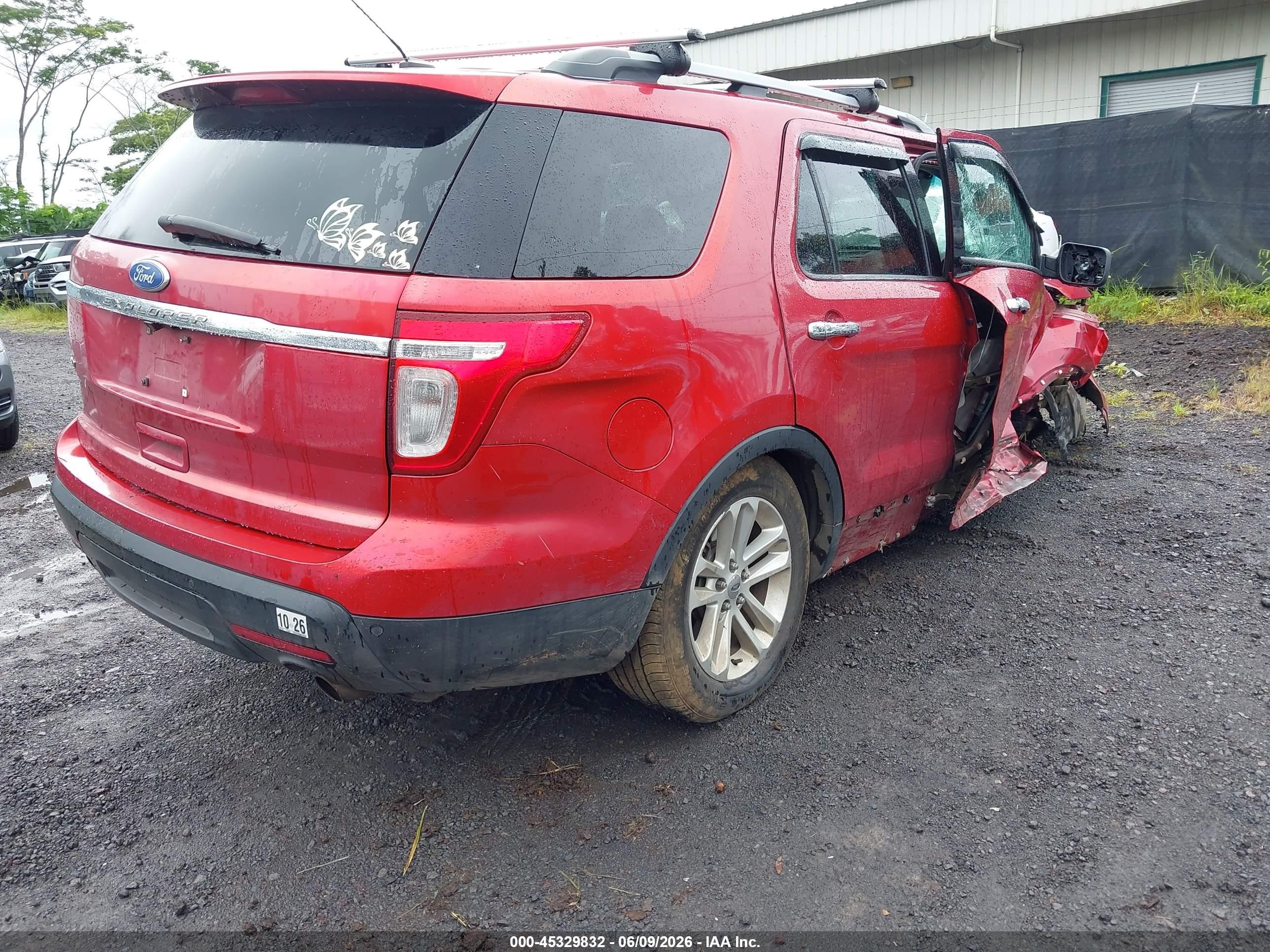 2011 Ford Explorer Xlt Red vin: 1FMHK7D88BGA35994