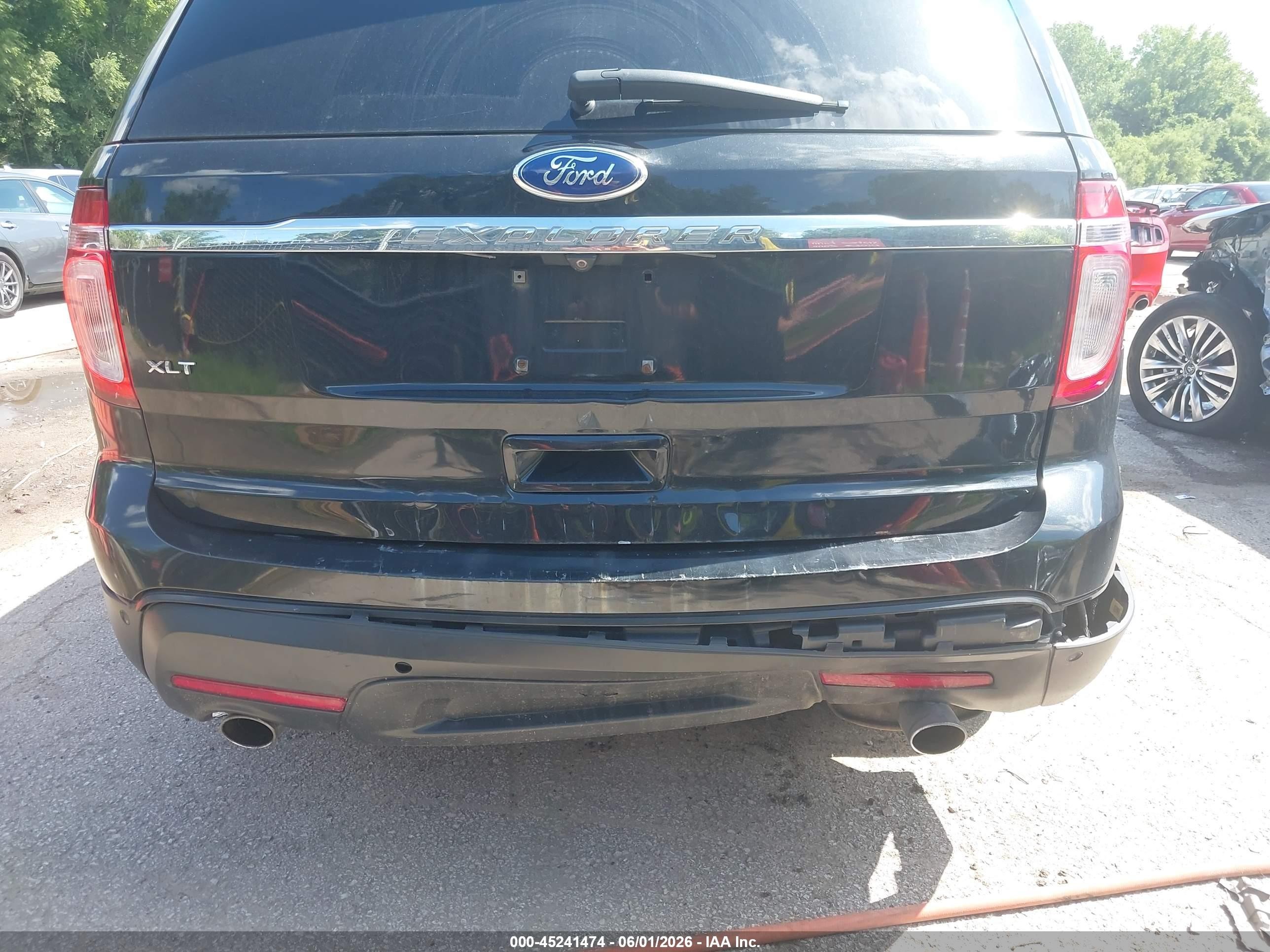 2011 Ford Explorer Xlt Black vin: 1FMHK7D88BGA47899