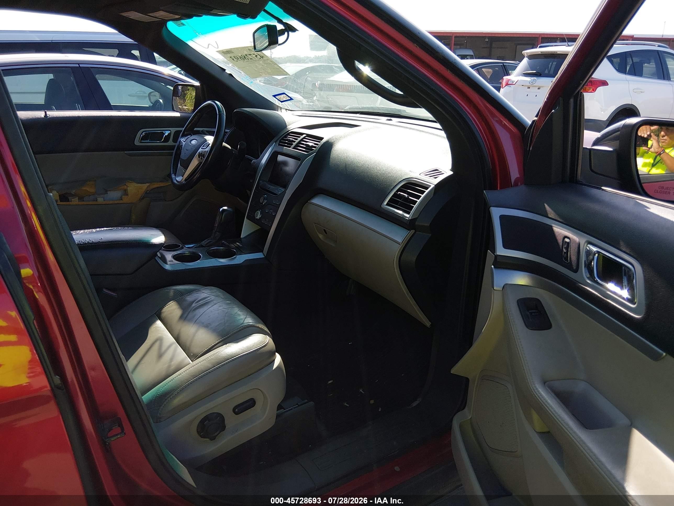 2012 Ford Explorer Xlt Burgundy vin: 1FMHK7D88CGA31347