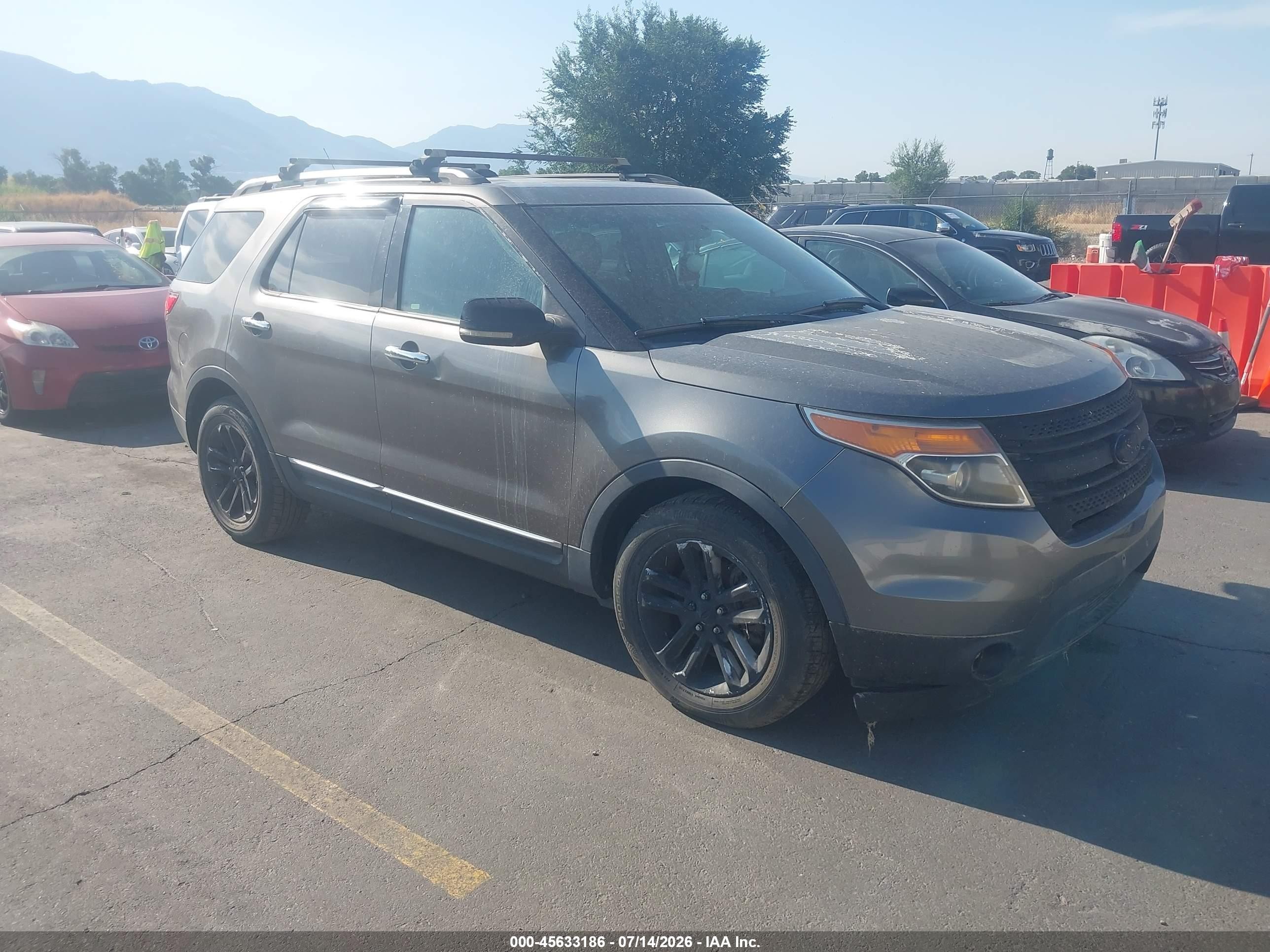 2012 Ford Explorer Xlt Gray vin: 1FMHK7D88CGA48813