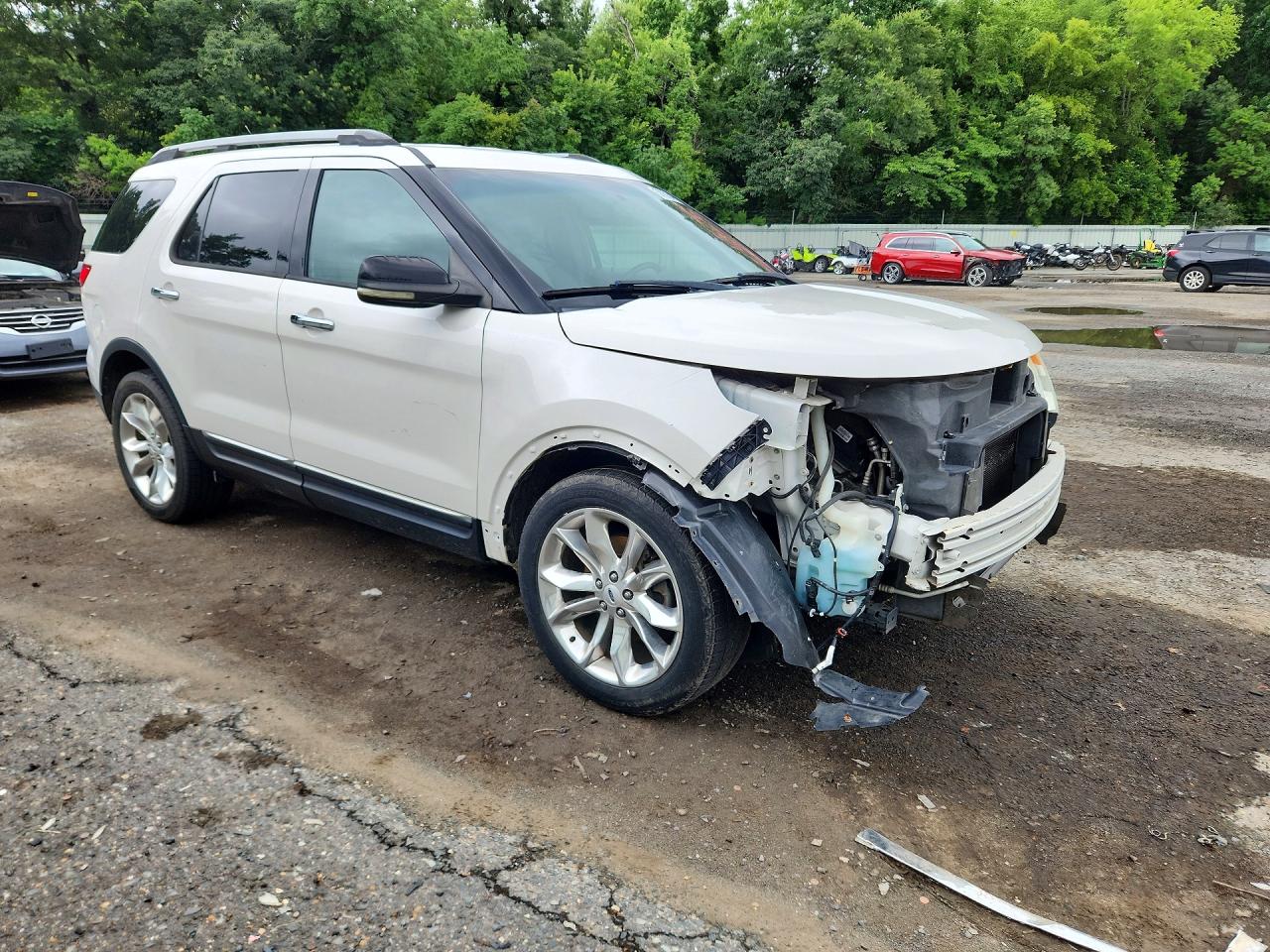 2012 Ford Explorer Xlt White vin: 1FMHK7D88CGA71251