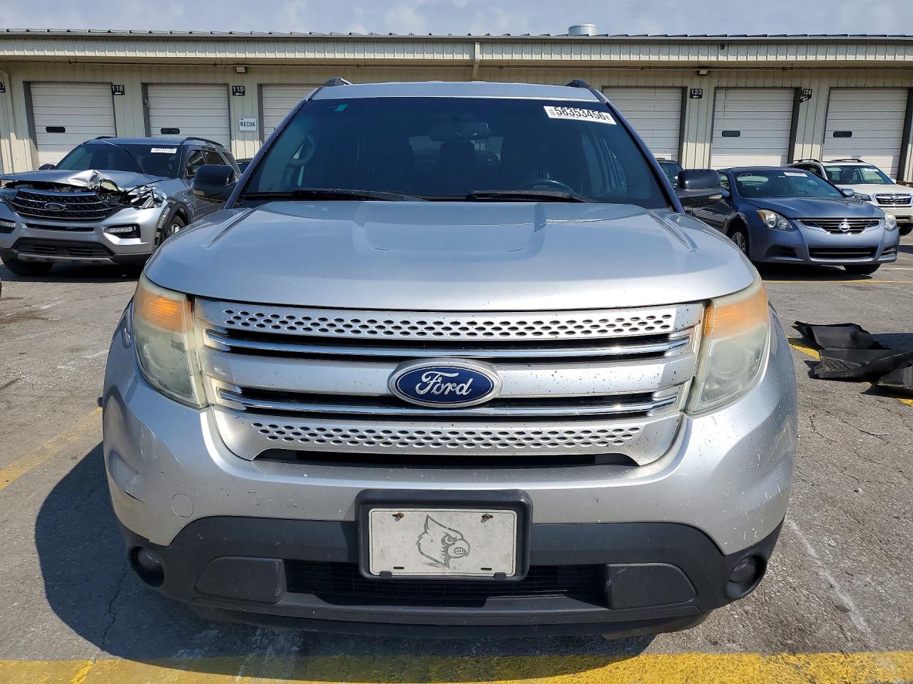 2011 Ford Explorer Xlt Silver vin: 1FMHK7D89BGA57485