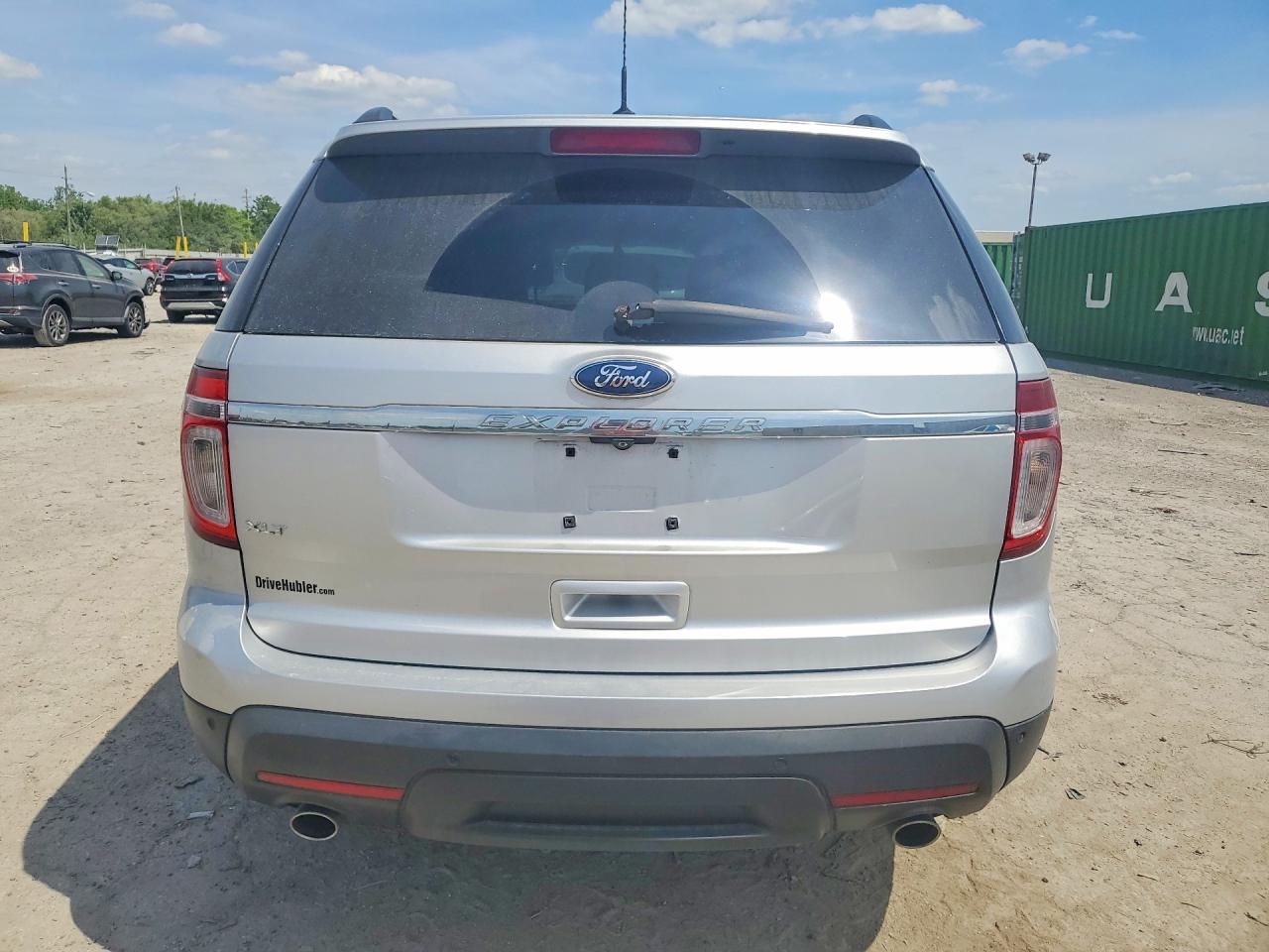 2012 Ford Explorer Xlt Silver vin: 1FMHK7D89CGA39893