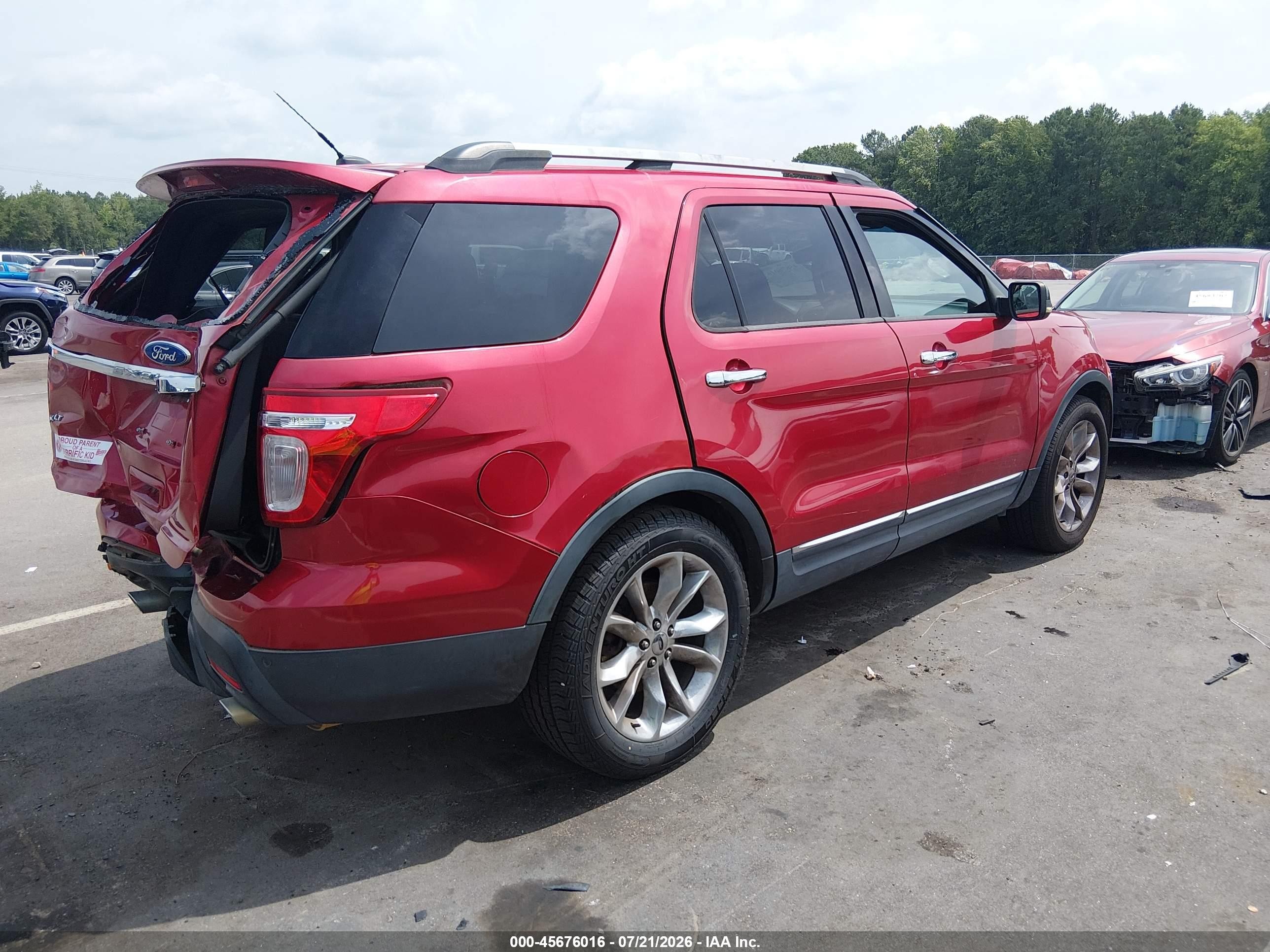 2011 Ford Explorer Xlt Red vin: 1FMHK7D8XBGA32594