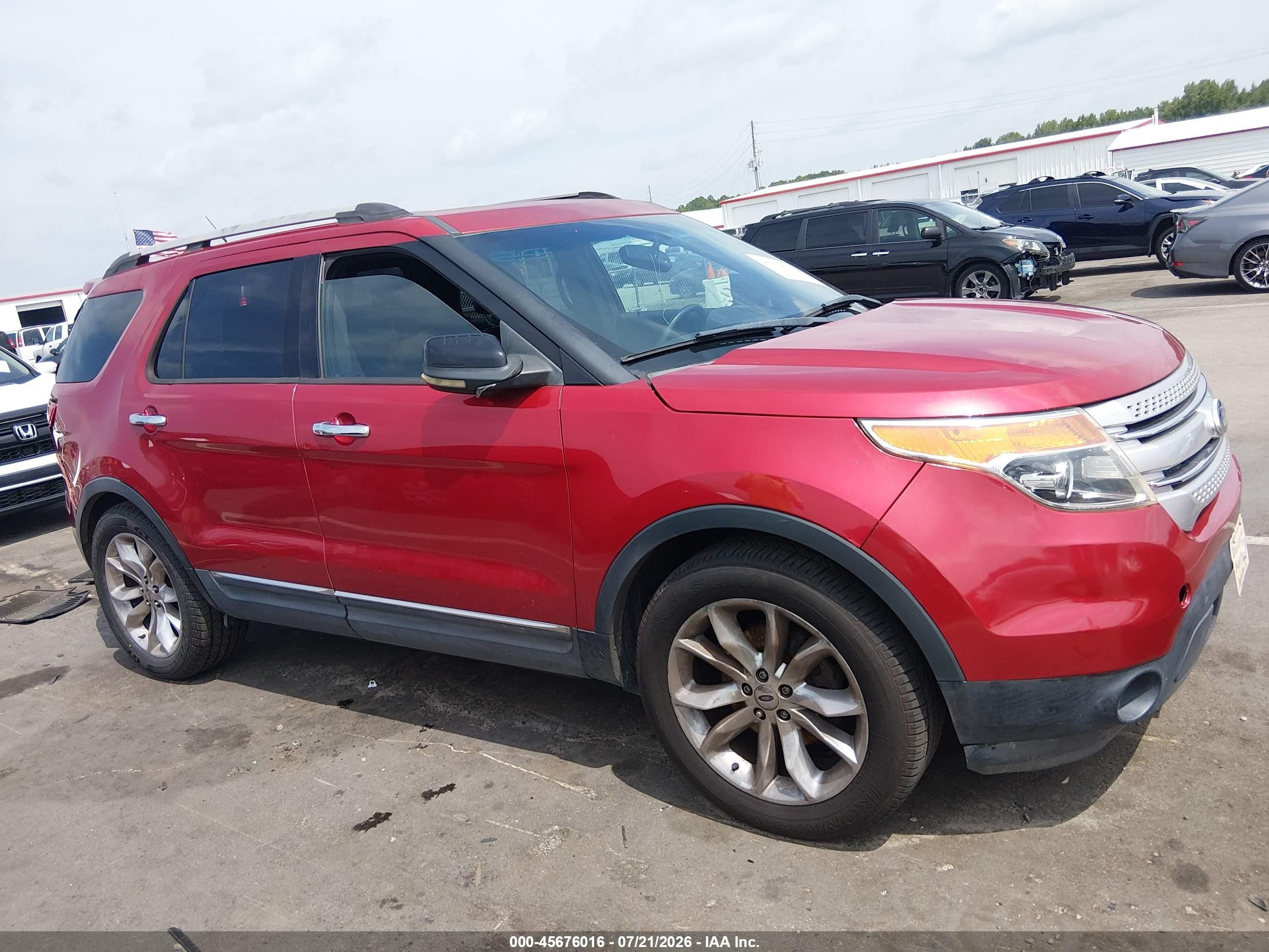 2011 Ford Explorer Xlt Red vin: 1FMHK7D8XBGA32594