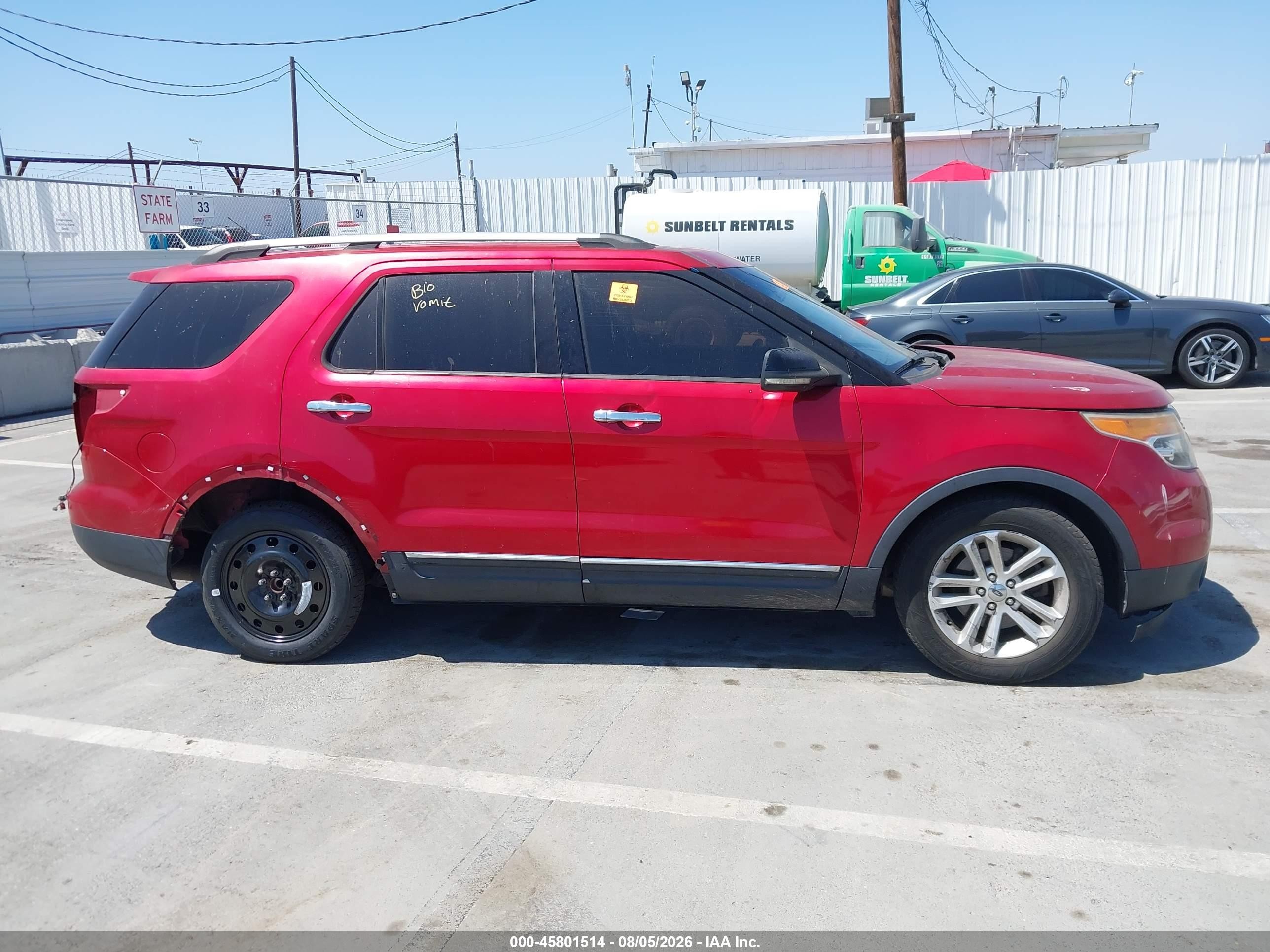 2011 Ford Explorer Xlt Red vin: 1FMHK7D8XBGA56815
