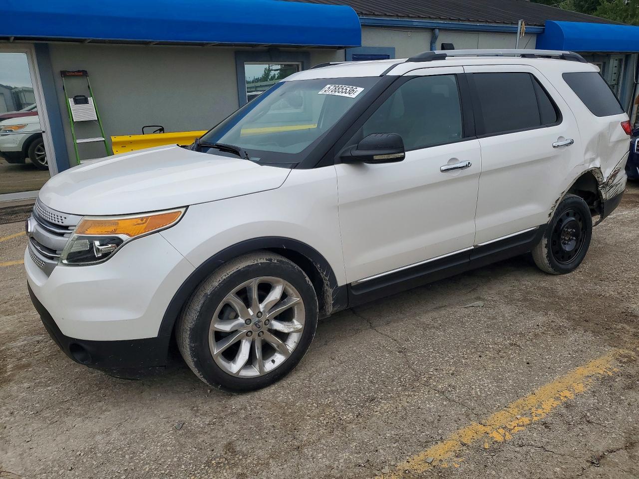 2011 Ford Explorer Xlt White vin: 1FMHK7D8XBGA68429