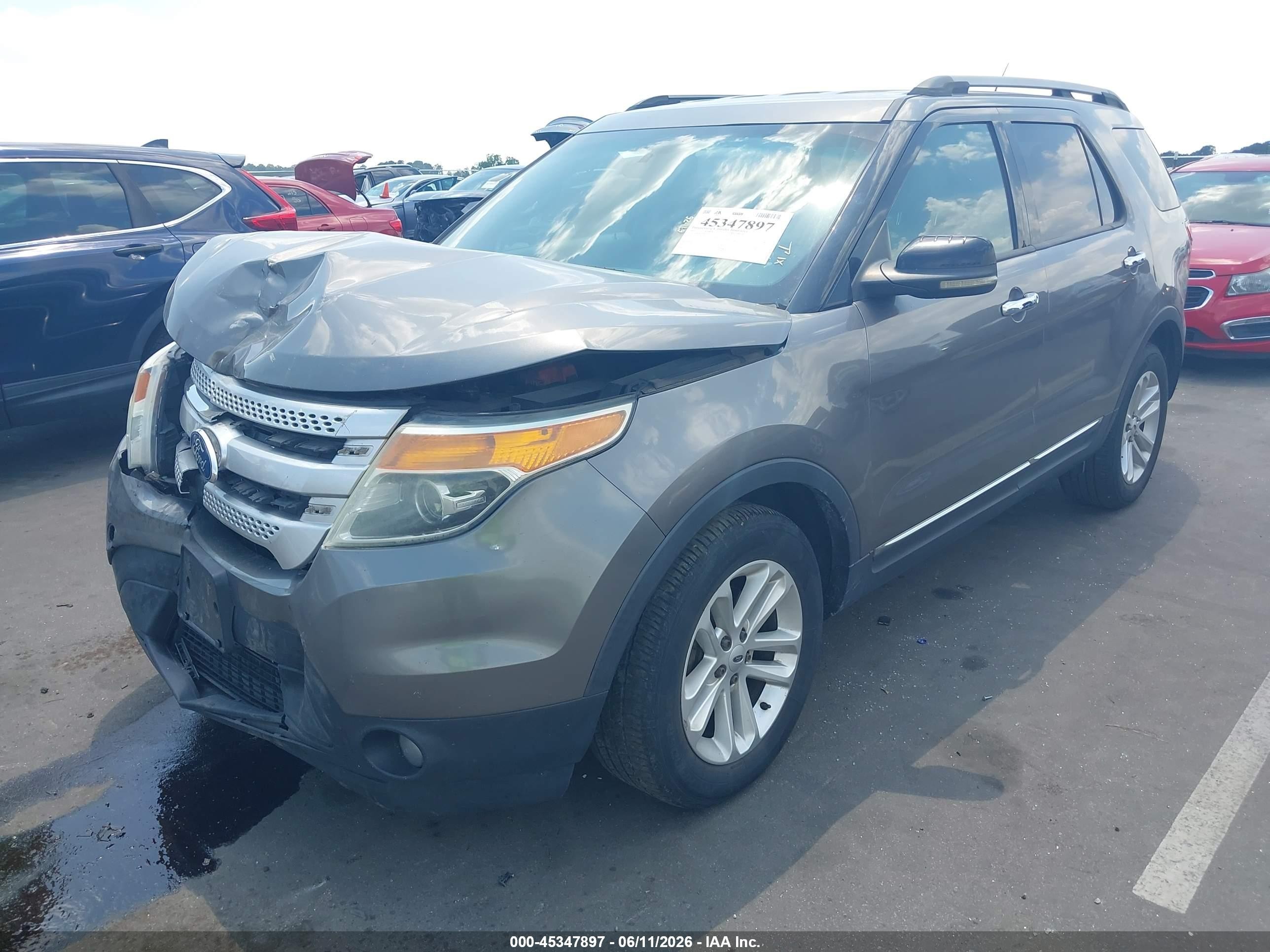 2012 Ford Explorer Xlt Gray vin: 1FMHK7D8XCGA11939