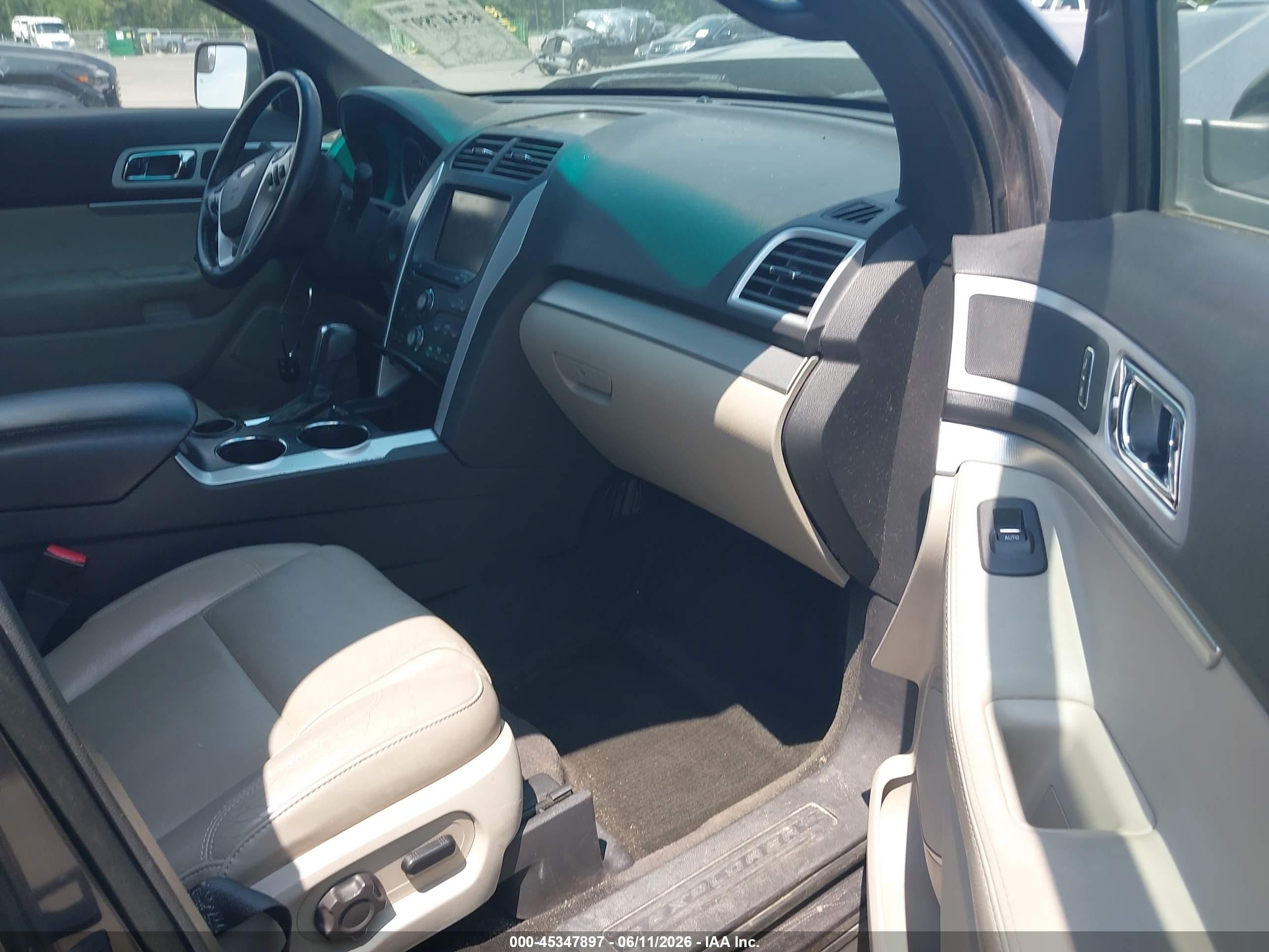 2012 Ford Explorer Xlt Gray vin: 1FMHK7D8XCGA11939