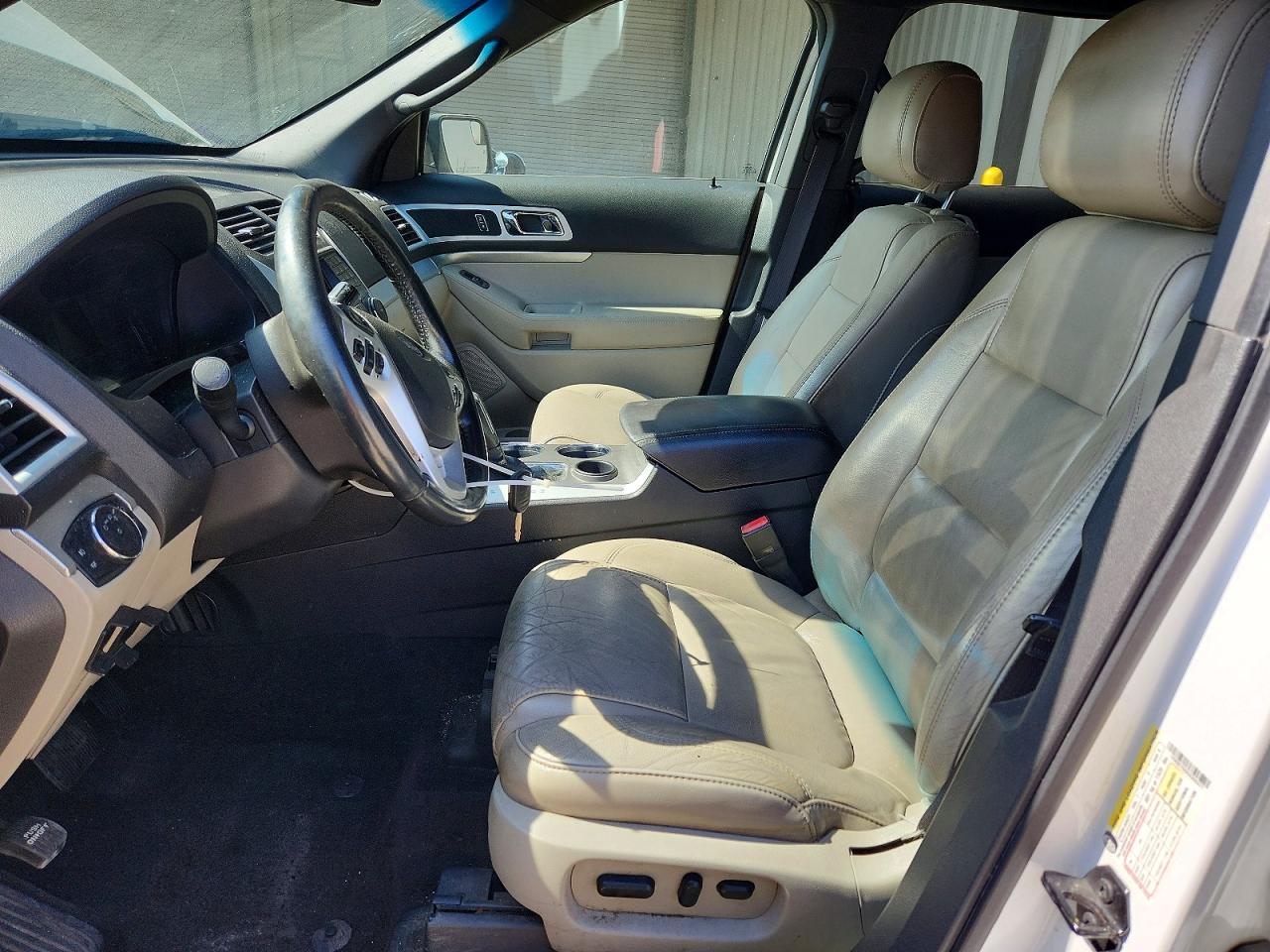 2012 Ford Explorer Xlt White vin: 1FMHK7D8XCGA50417