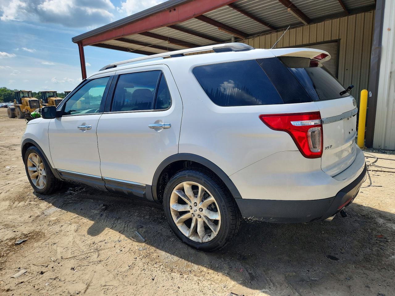 2012 Ford Explorer Xlt White vin: 1FMHK7D8XCGA50417