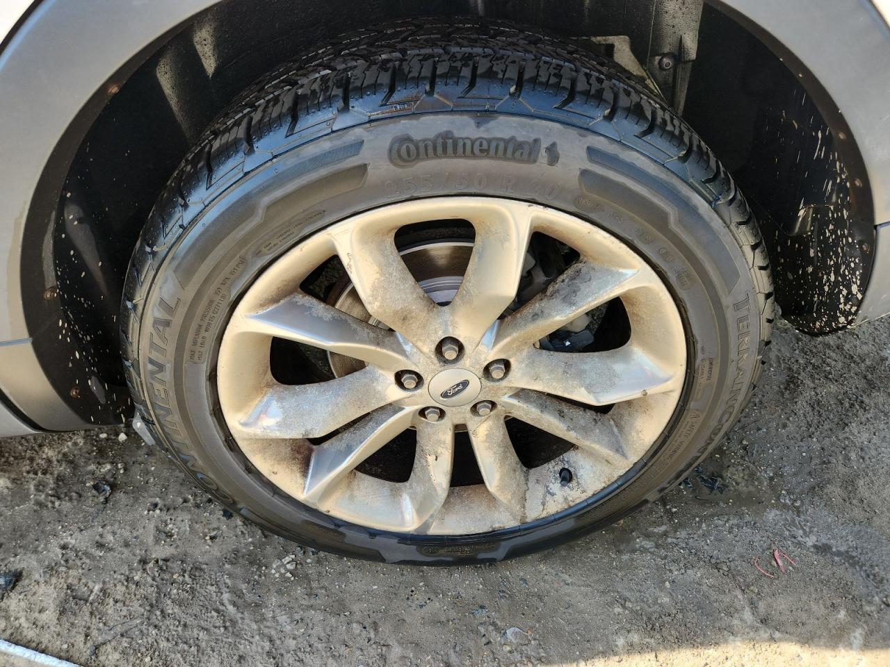 2012 Ford Explorer Xlt White vin: 1FMHK7D8XCGA50417 Damage: Left Rear Wheel, Curb Rash, > 12 Inches