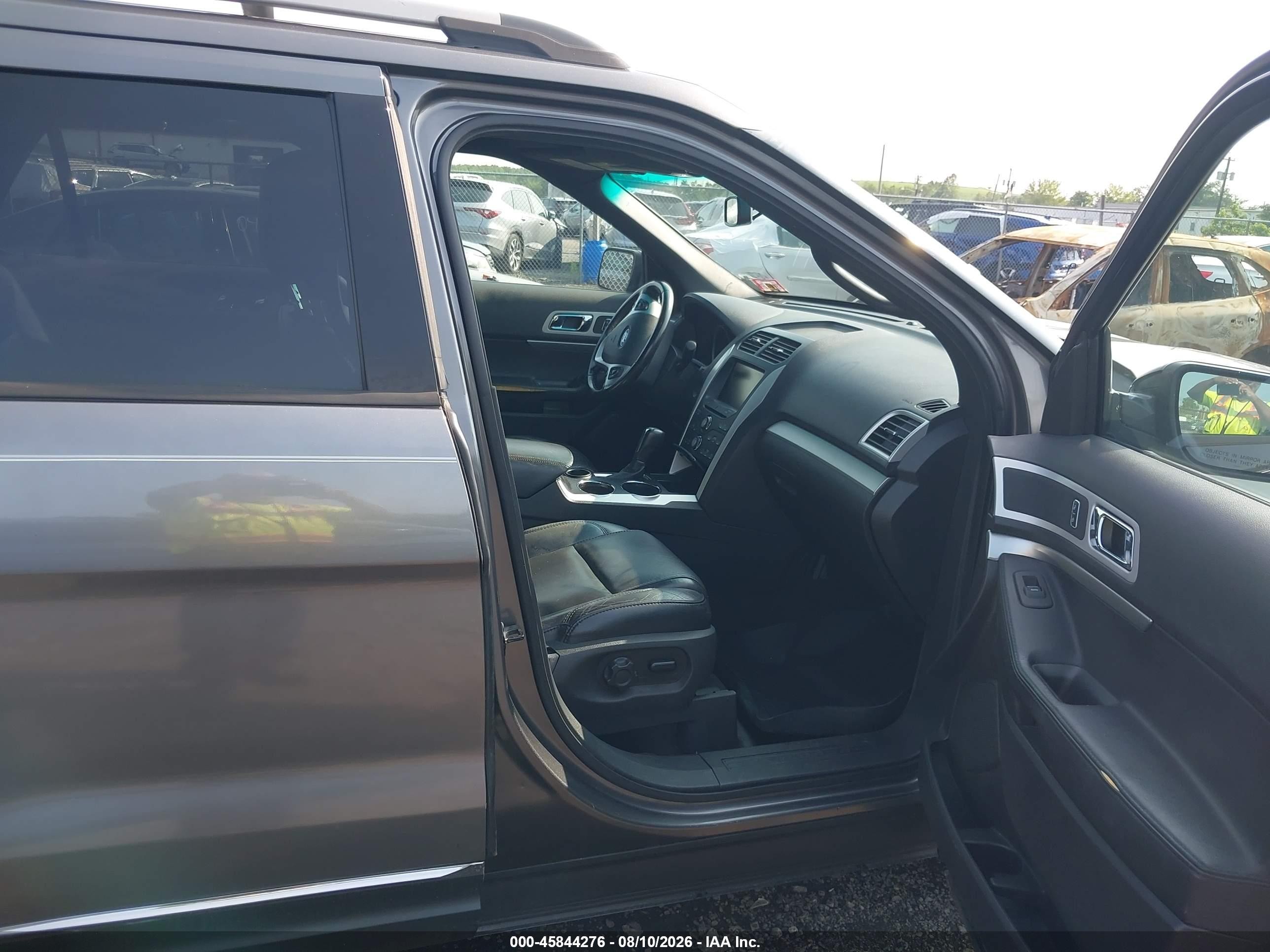 2012 Ford Explorer Xlt Gray vin: 1FMHK7D90CGA34168