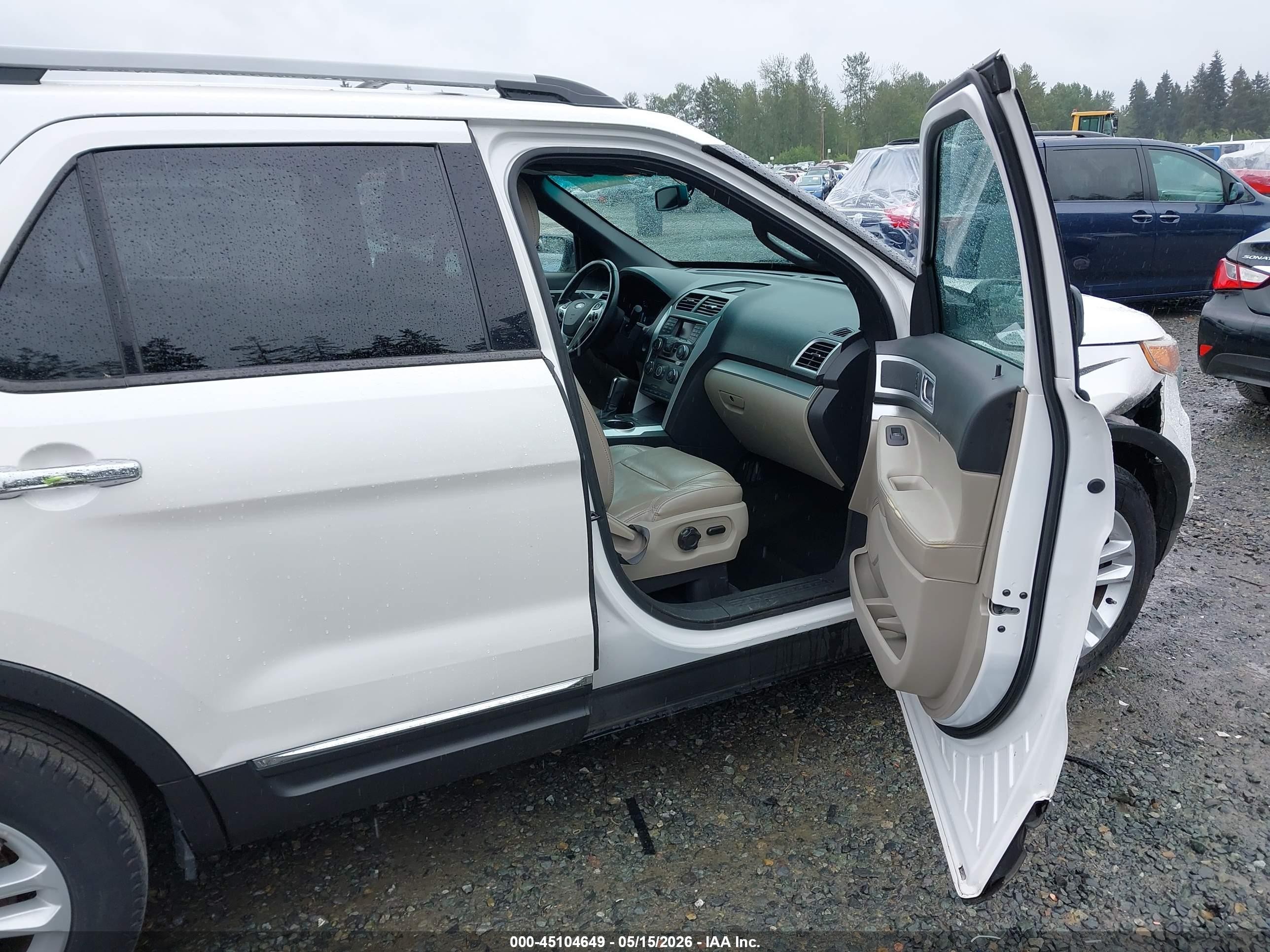 2012 Ford Explorer Xlt Белый vin: 1FMHK7D93CGA98057