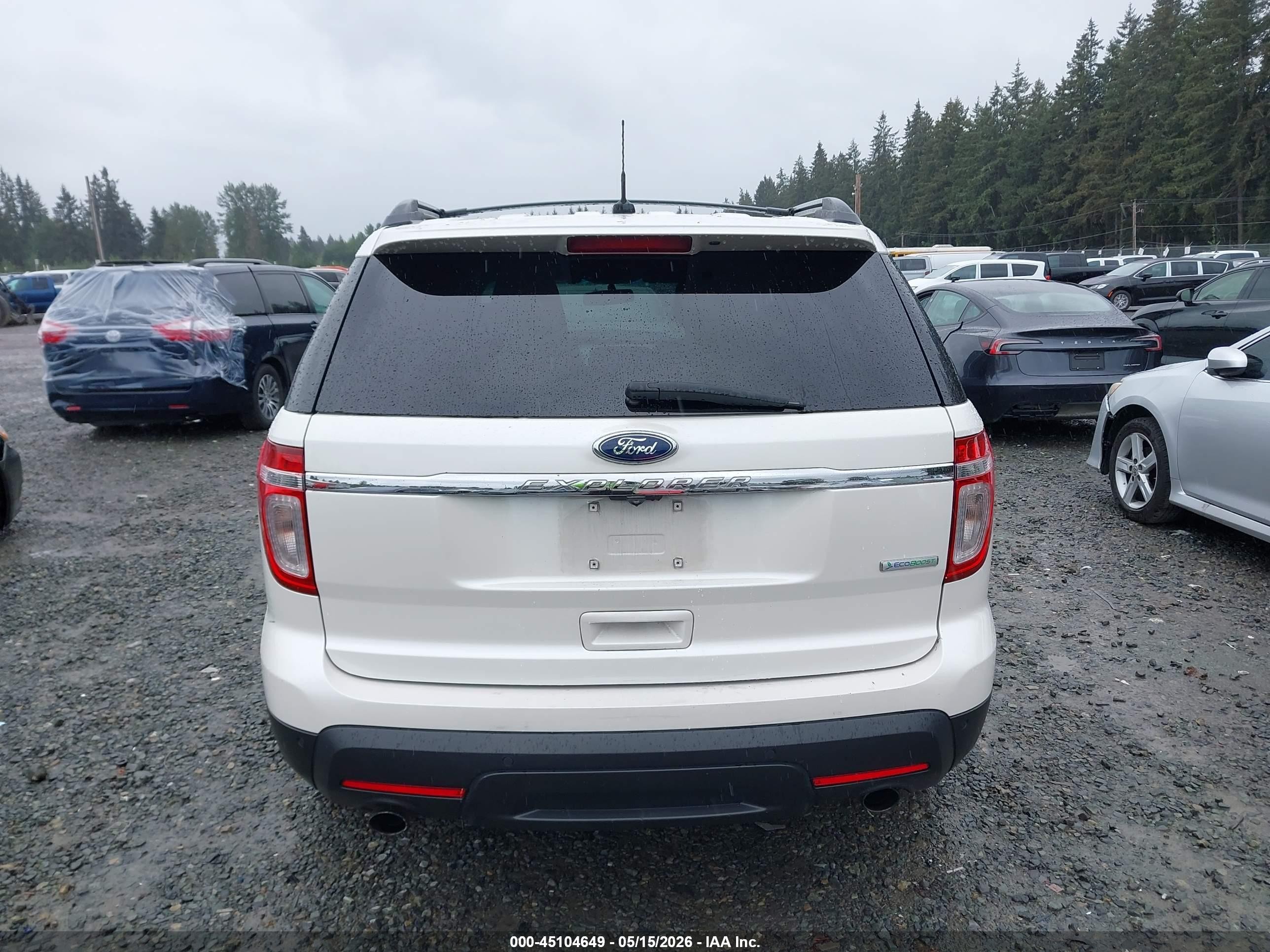 2012 Ford Explorer Xlt Белый vin: 1FMHK7D93CGA98057
