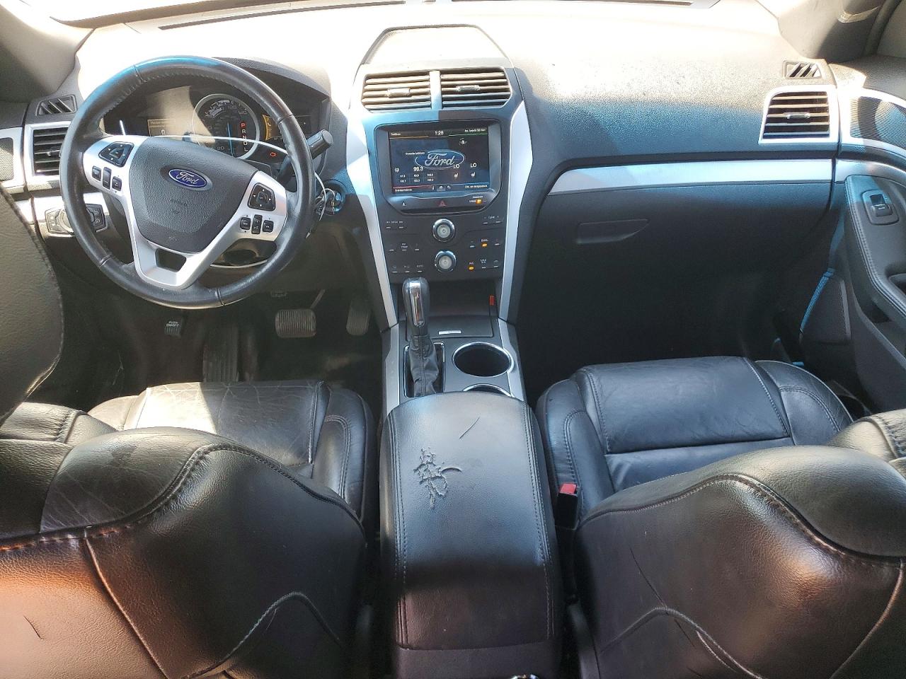 2012 Ford Explorer Xlt Silver vin: 1FMHK7D94CGA00041