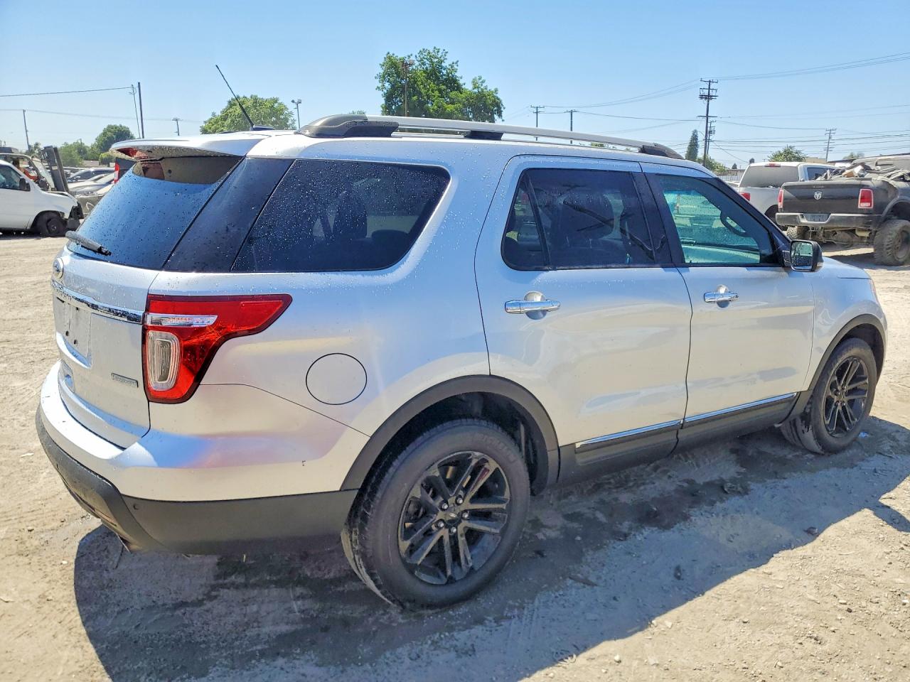 2012 Ford Explorer Xlt Silver vin: 1FMHK7D94CGA00041