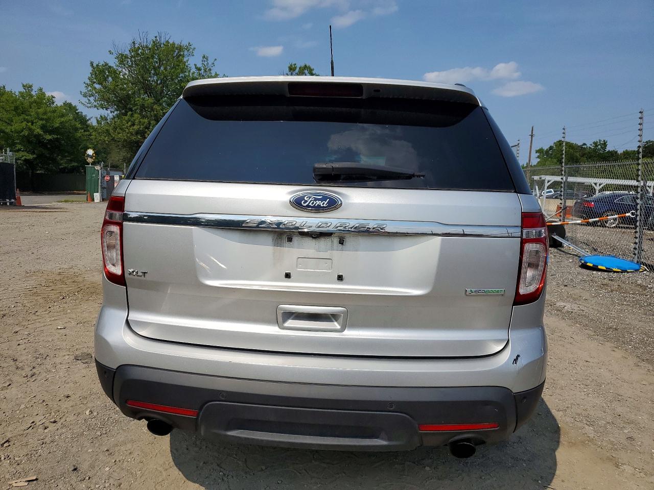 2012 Ford Explorer Xlt Серебряный vin: 1FMHK7D94CGA00931