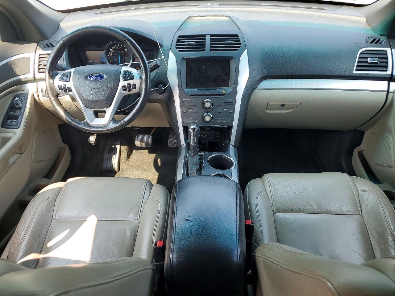 2012 Ford Explorer Xlt Серебряный vin: 1FMHK7D94CGA00931