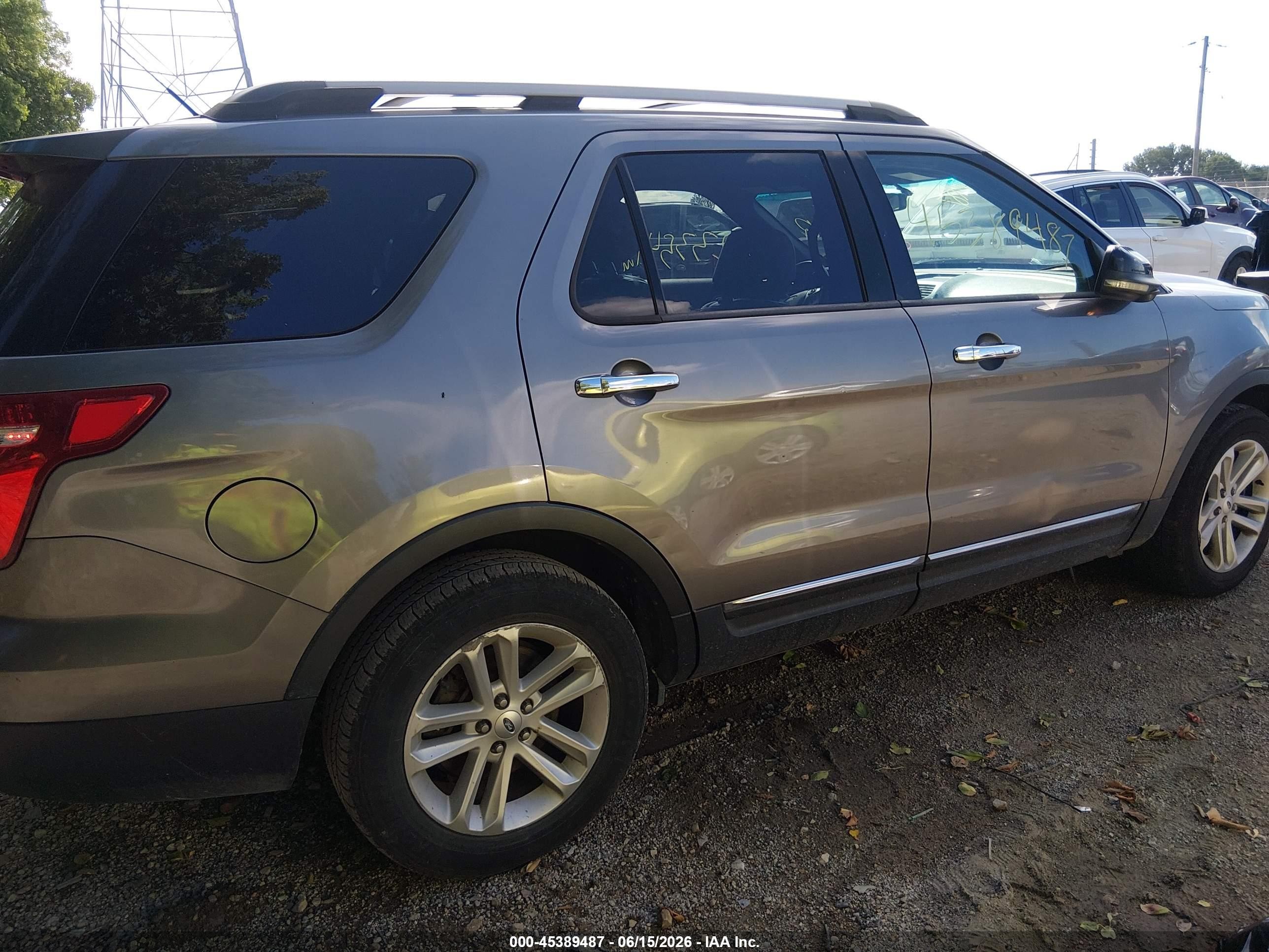 2012 Ford Explorer Xlt Gray vin: 1FMHK7D97CGA75185