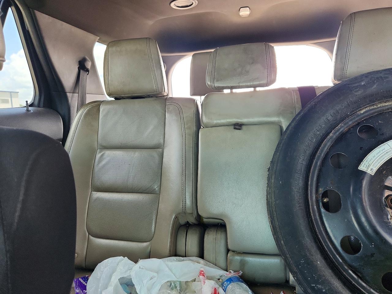 2012 Ford Explorer Limited Серебряный vin: 1FMHK7F80CGA50715