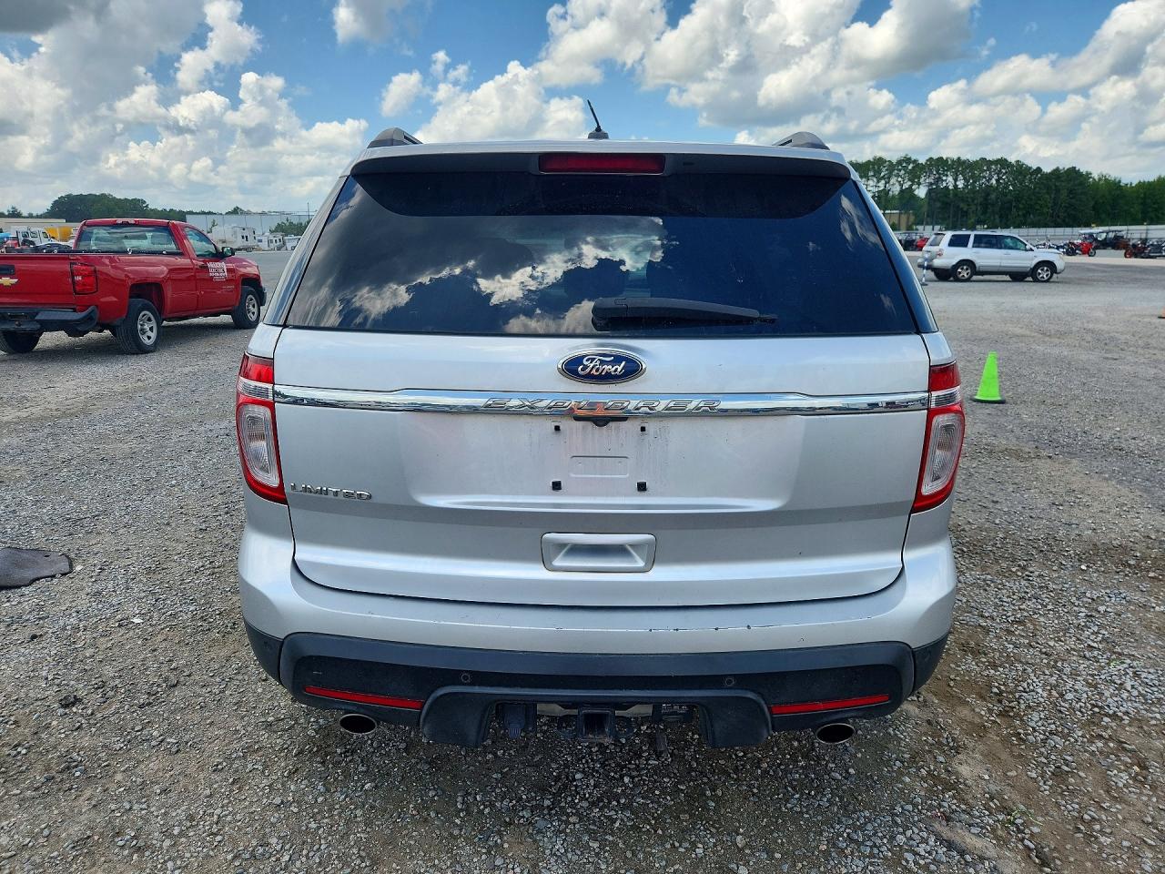 2012 Ford Explorer Limited Серебряный vin: 1FMHK7F80CGA50715