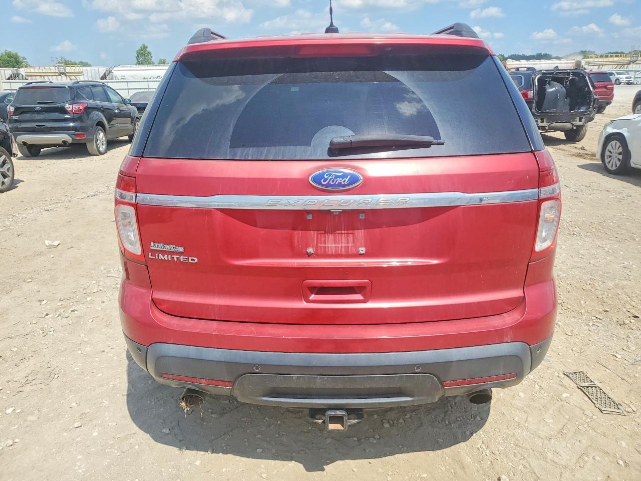 2011 Ford Explorer Limited Red vin: 1FMHK7F81BGA31640