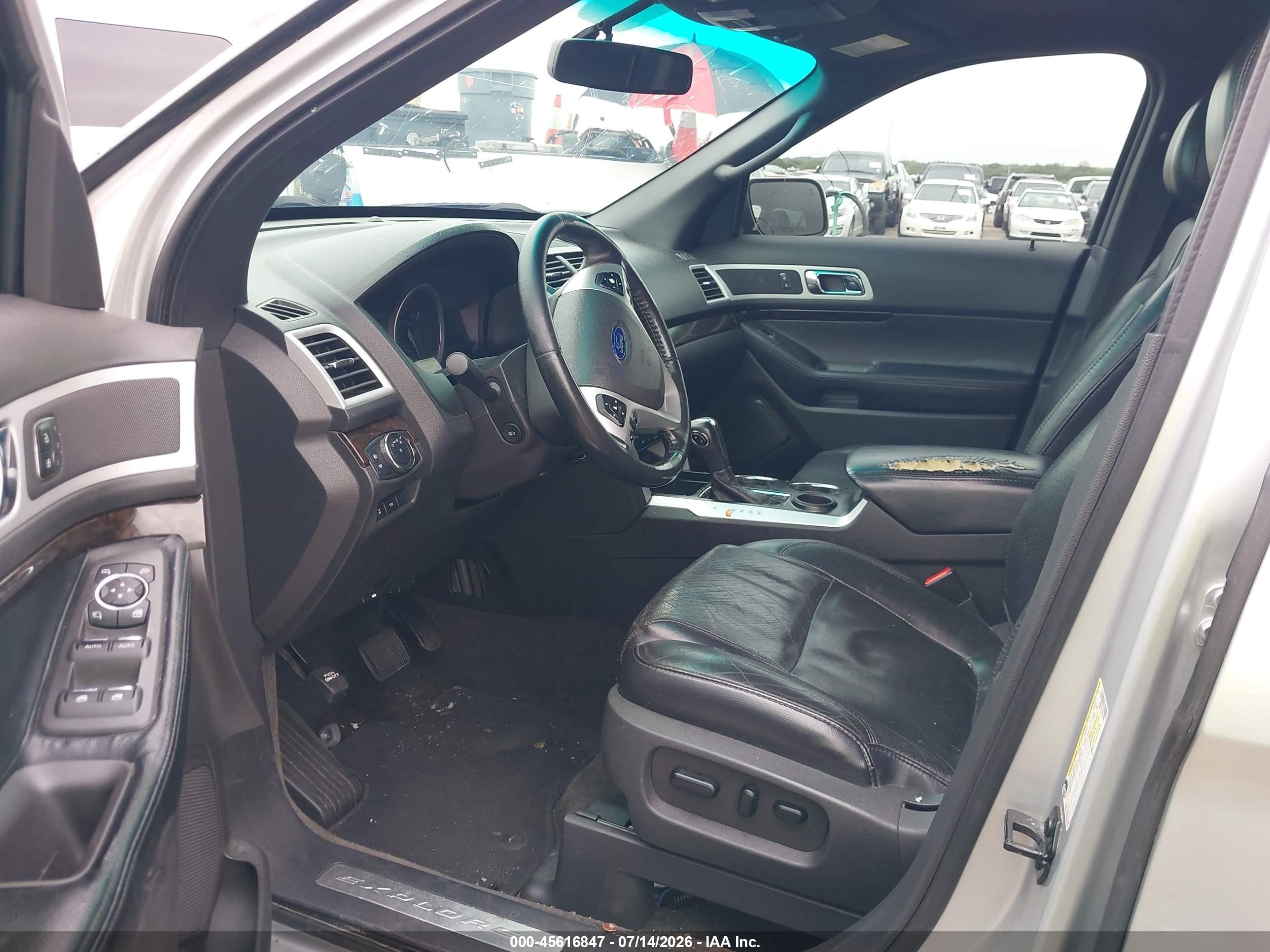 2011 Ford Explorer Limited Silver vin: 1FMHK7F81BGA34960